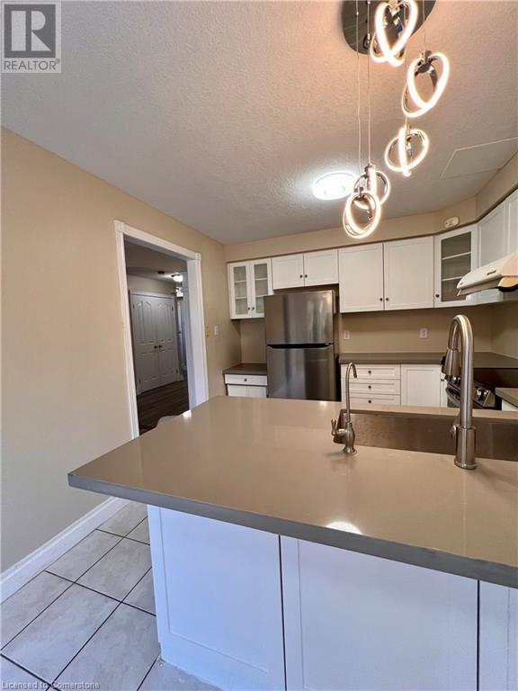 604 Columbia Forest Boulevard, Waterloo, Ontario  N2V 2K8 - Photo 16 - 40756841