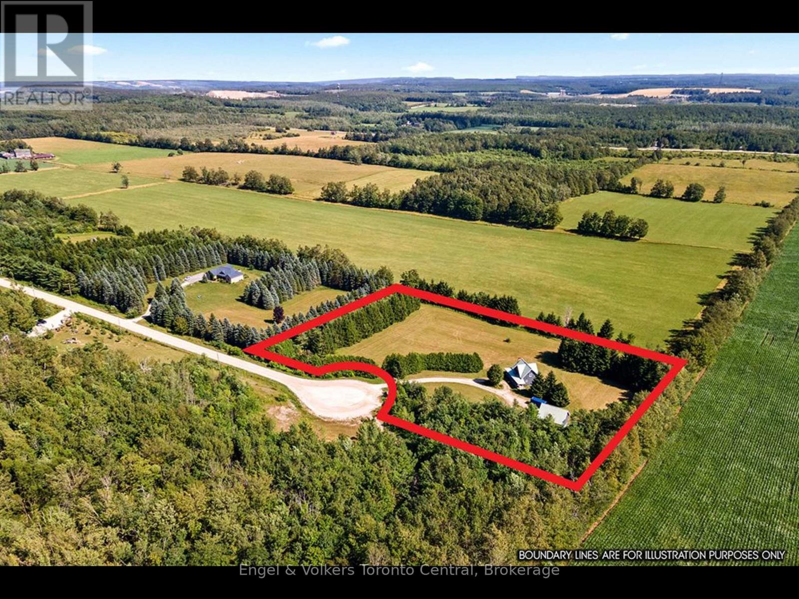210 EAGLE CRESCENT, Grey Highlands, Ontario