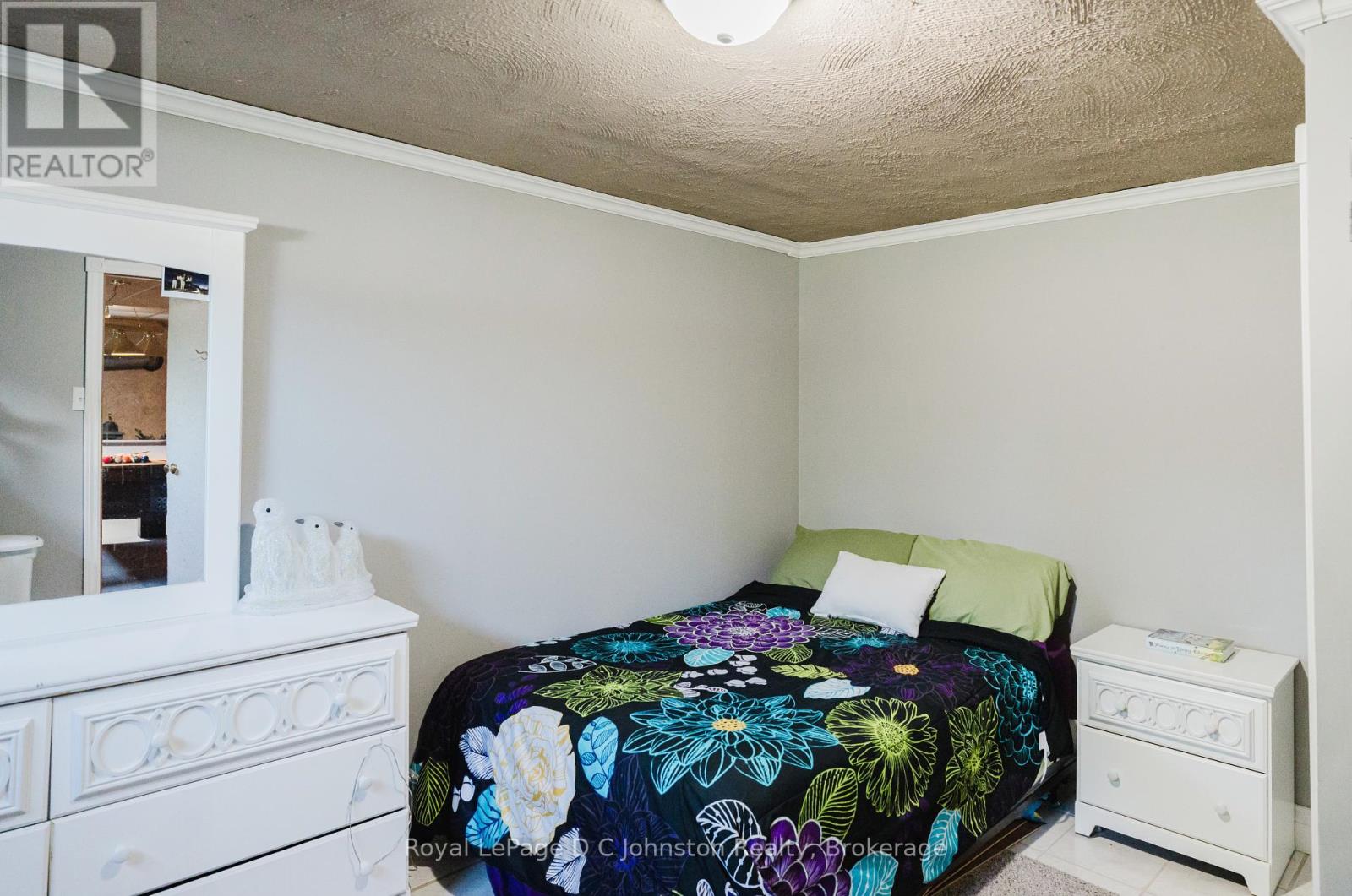 315 Maple Drive, Saugeen Shores, Ontario  N0H 2C4 - Photo 20 - X12321792