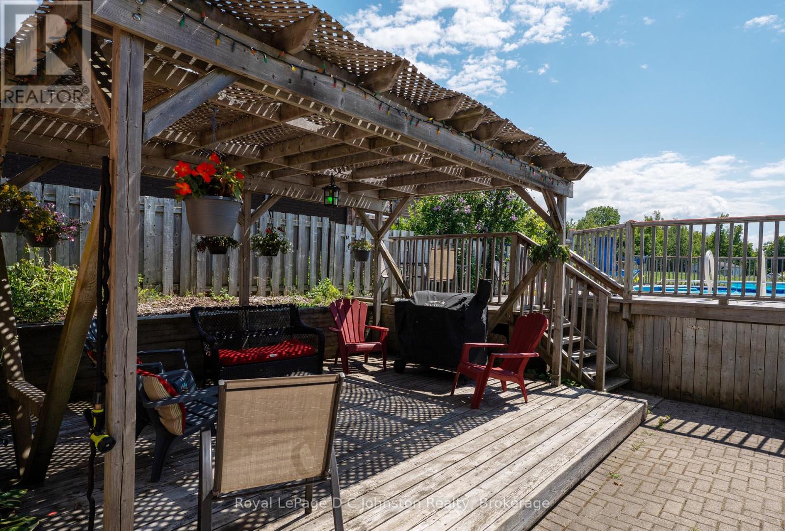 315 Maple Drive, Saugeen Shores, Ontario  N0H 2C4 - Photo 22 - X12321792