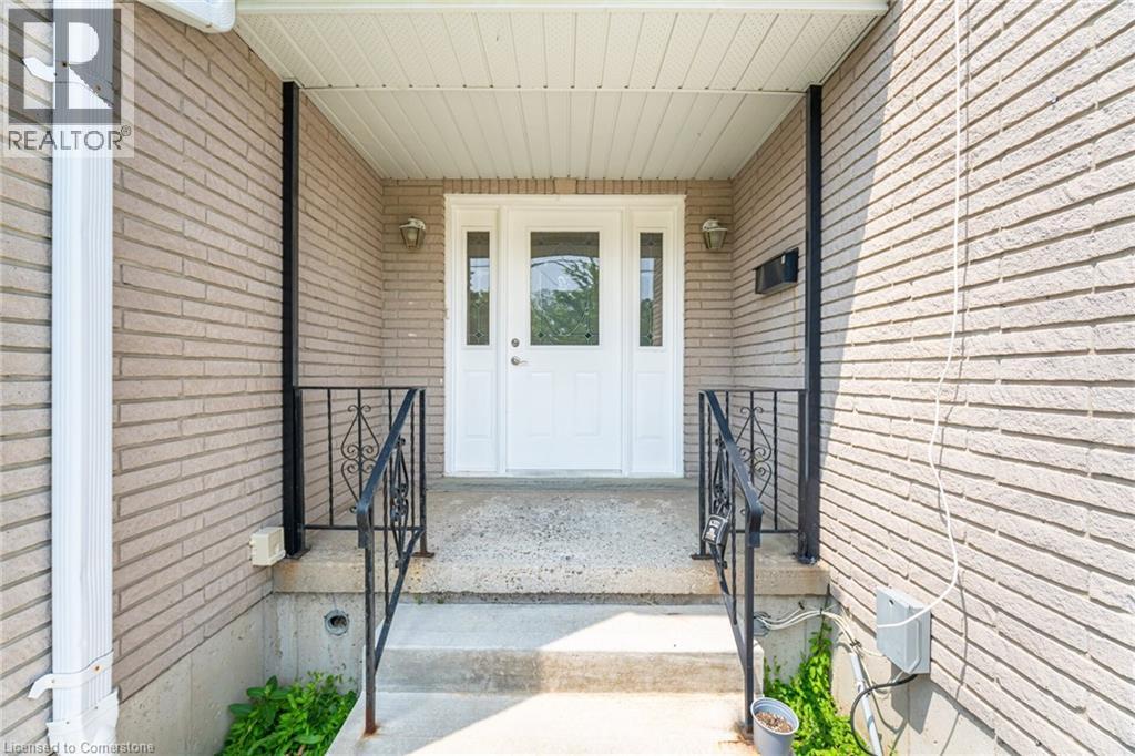 50 Albemarle Street, Brantford, Ontario  N3S 4N6 - Photo 5 - 40756919