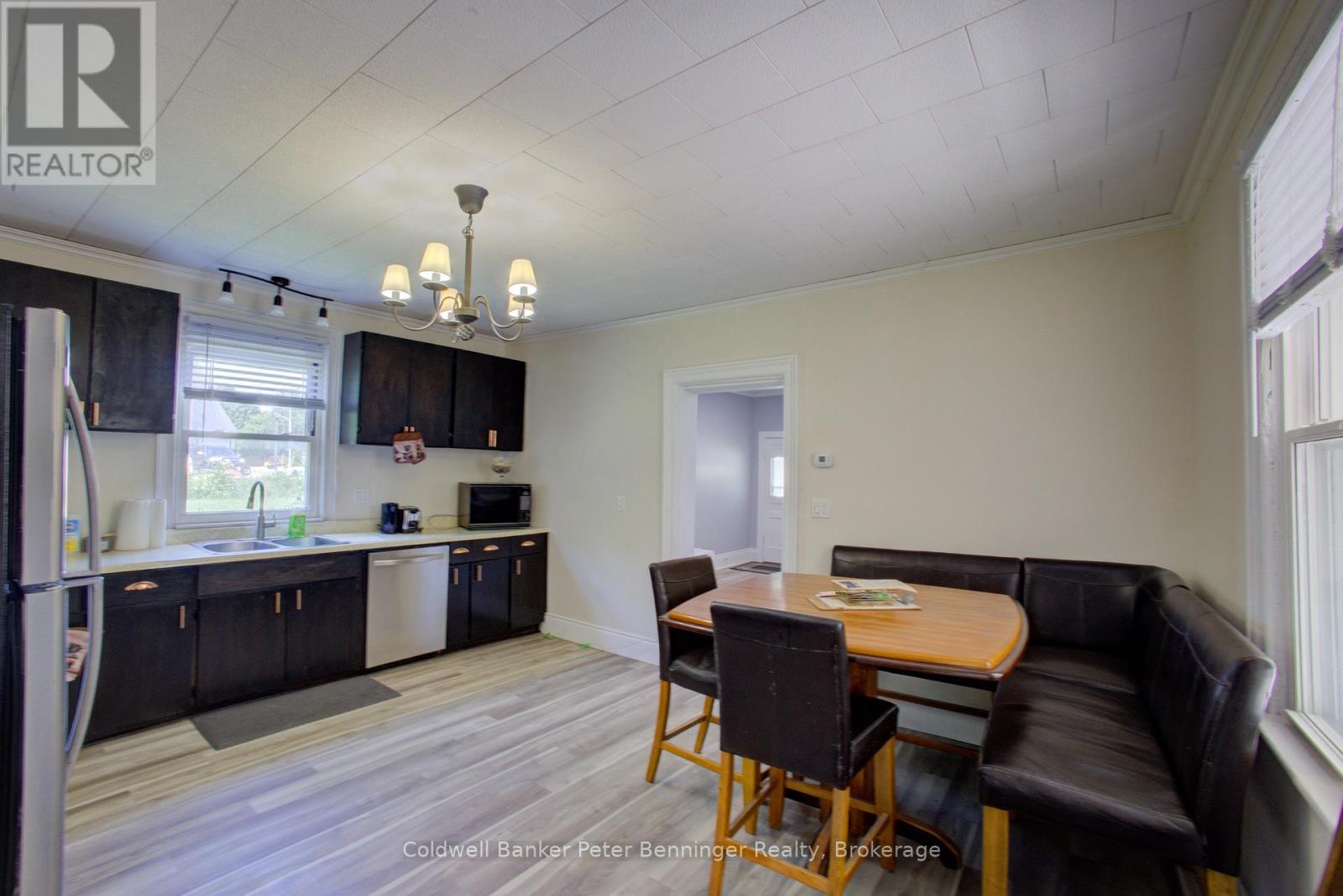 84 Main Street, Kincardine, Ontario  N0G 2T0 - Photo 16 - X12321857