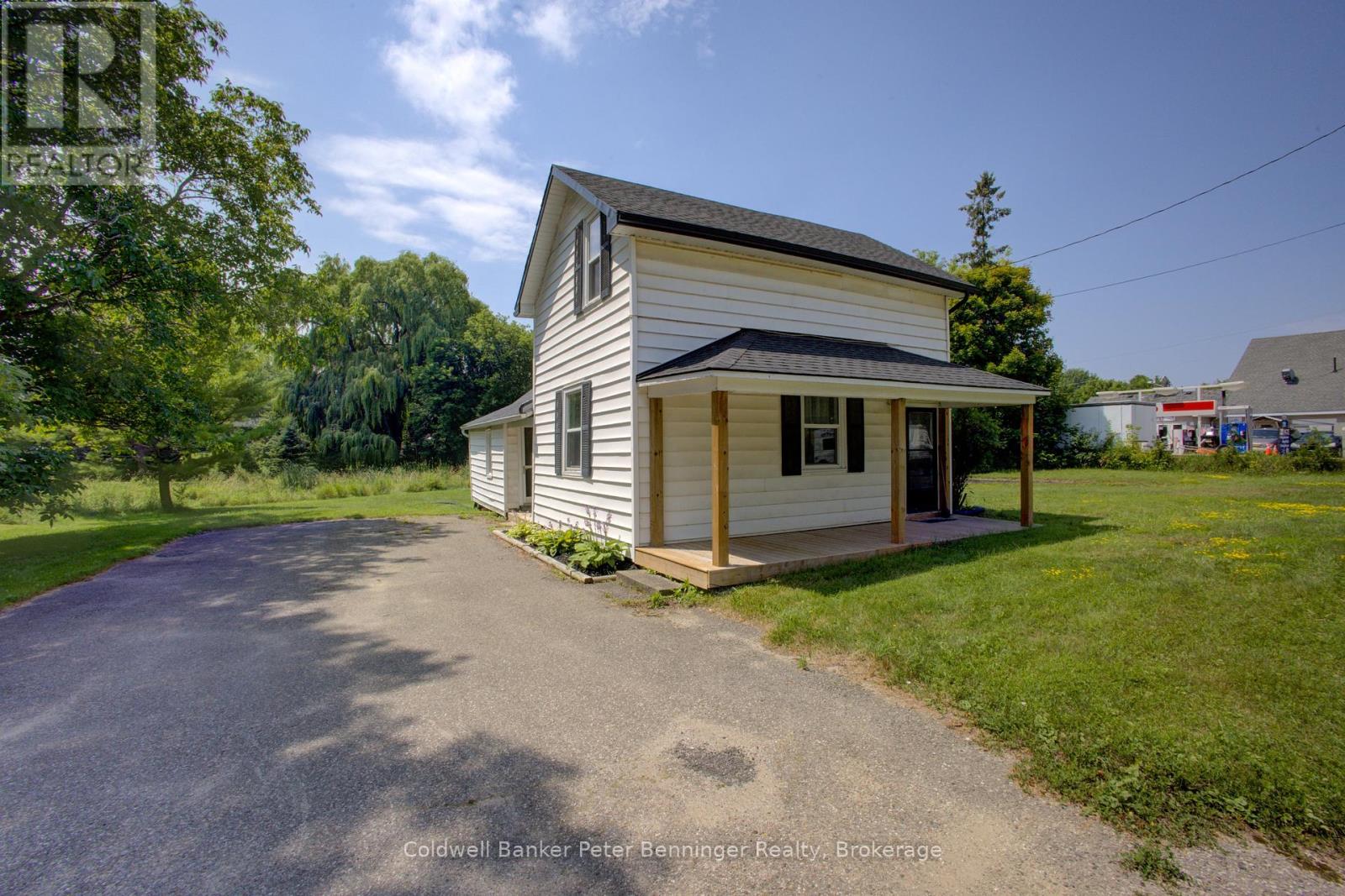 84 Main Street, Kincardine, Ontario  N0G 2T0 - Photo 2 - X12321857