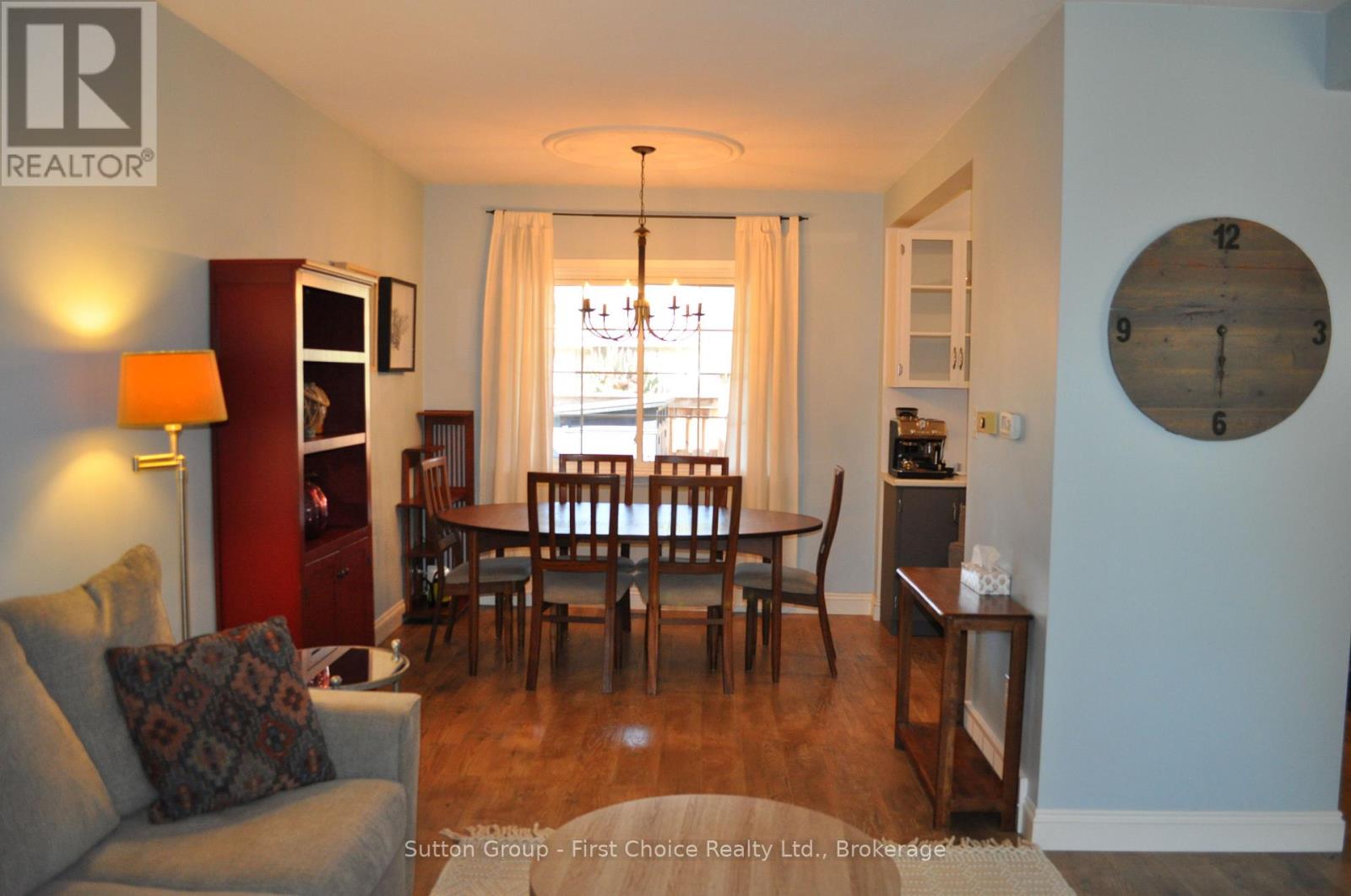 19 Cambria Street, Stratford, Ontario  N5A 1G6 - Photo 5 - X12321860