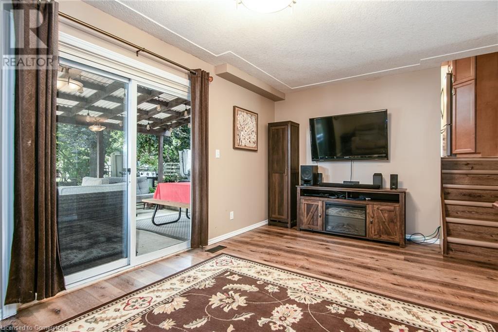 35 Tecumseh Crescent, Kitchener, Ontario  N2B 2T5 - Photo 20 - 40756168