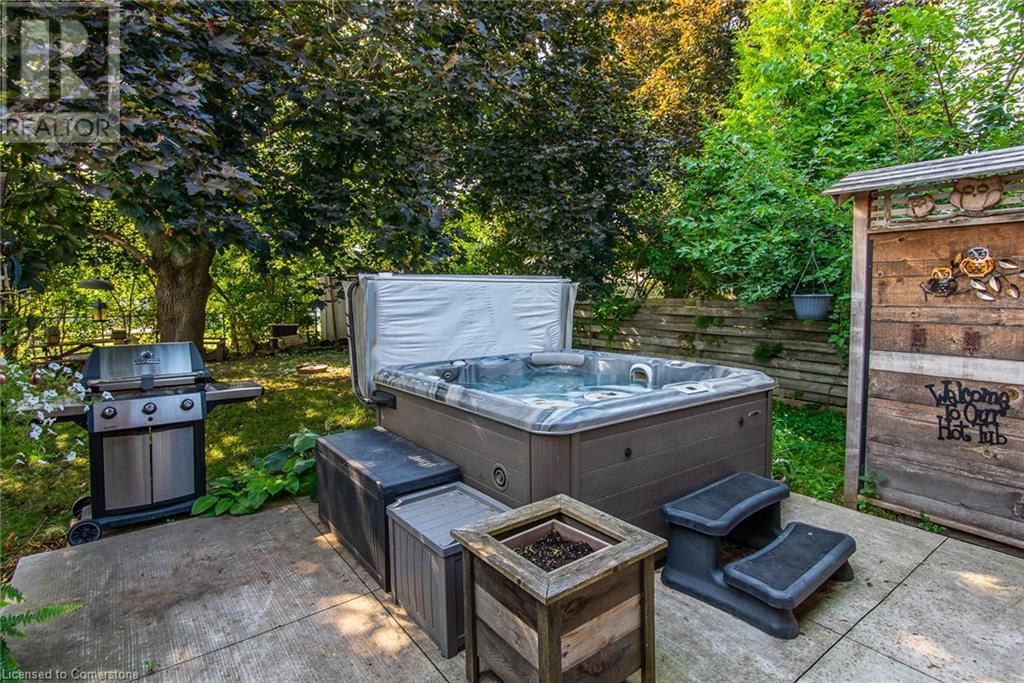 35 Tecumseh Crescent, Kitchener, Ontario  N2B 2T5 - Photo 37 - 40756168