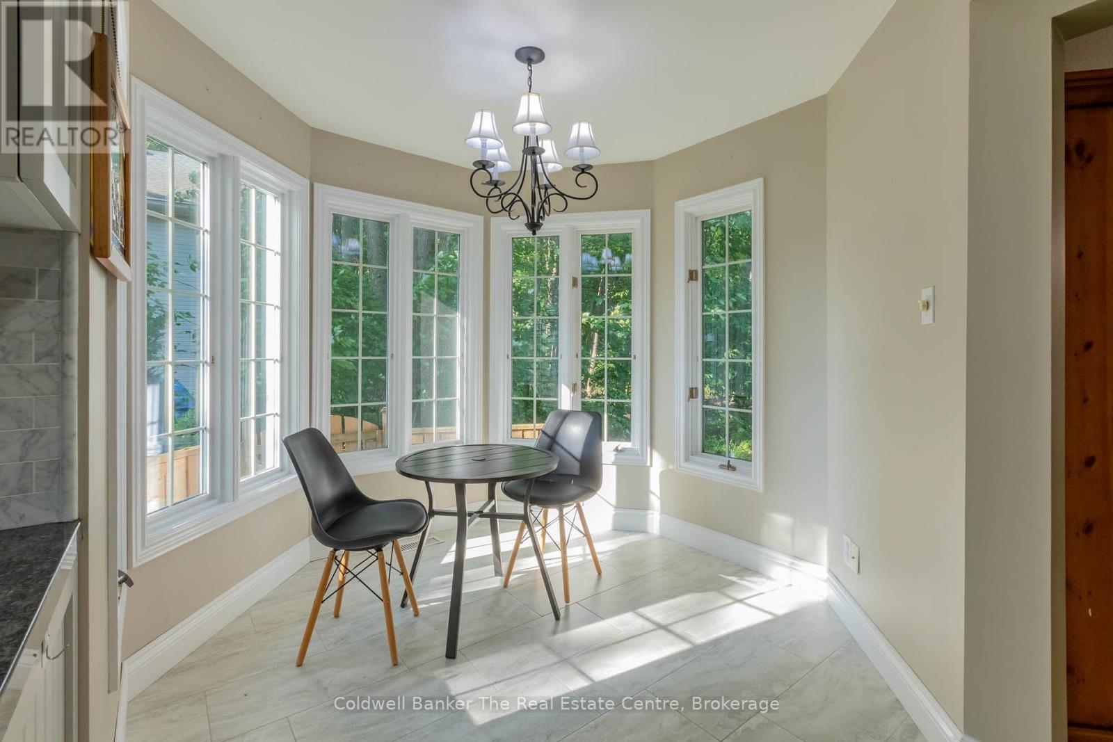 110 Forest Glen Drive, Gravenhurst, Ontario  P1P 1A1 - Photo 10 - X12322030