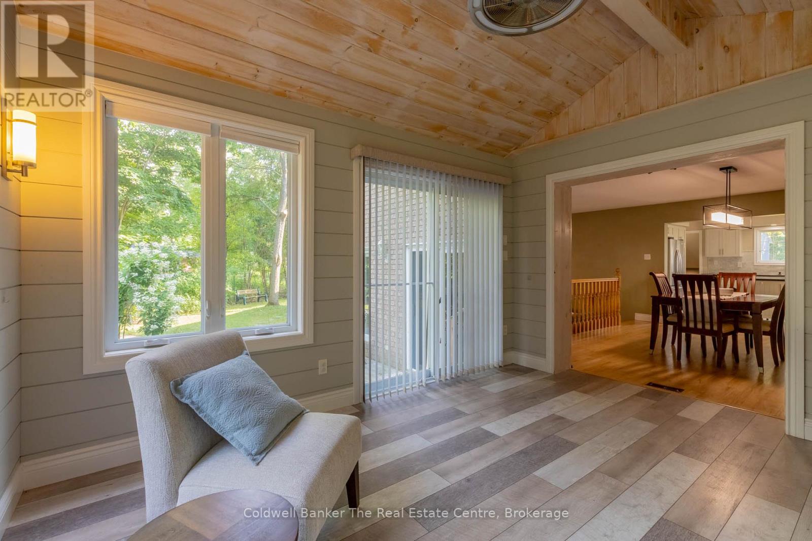 110 Forest Glen Drive, Gravenhurst, Ontario  P1P 1A1 - Photo 17 - X12322030