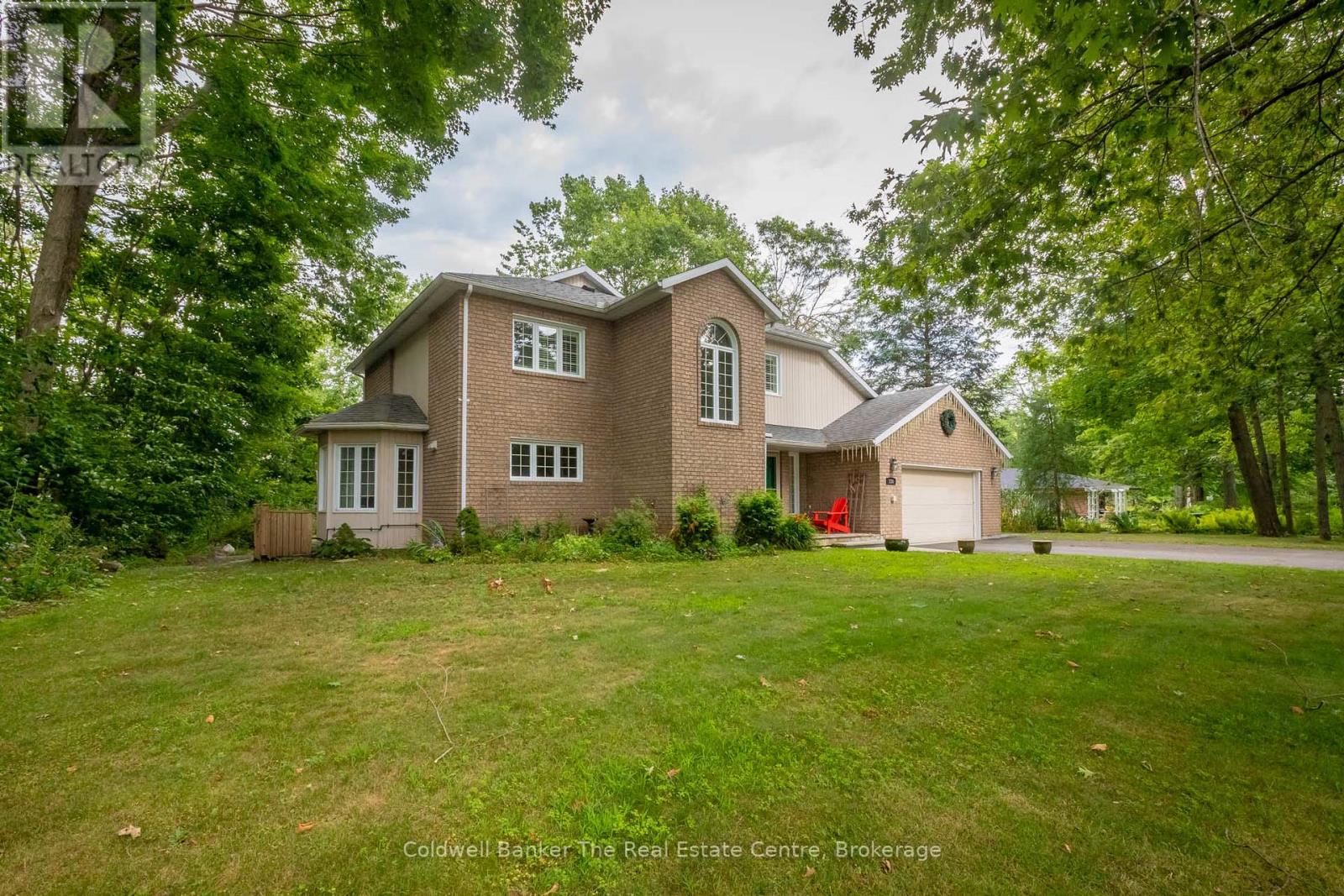 110 Forest Glen Drive, Gravenhurst, Ontario  P1P 1A1 - Photo 2 - X12322030