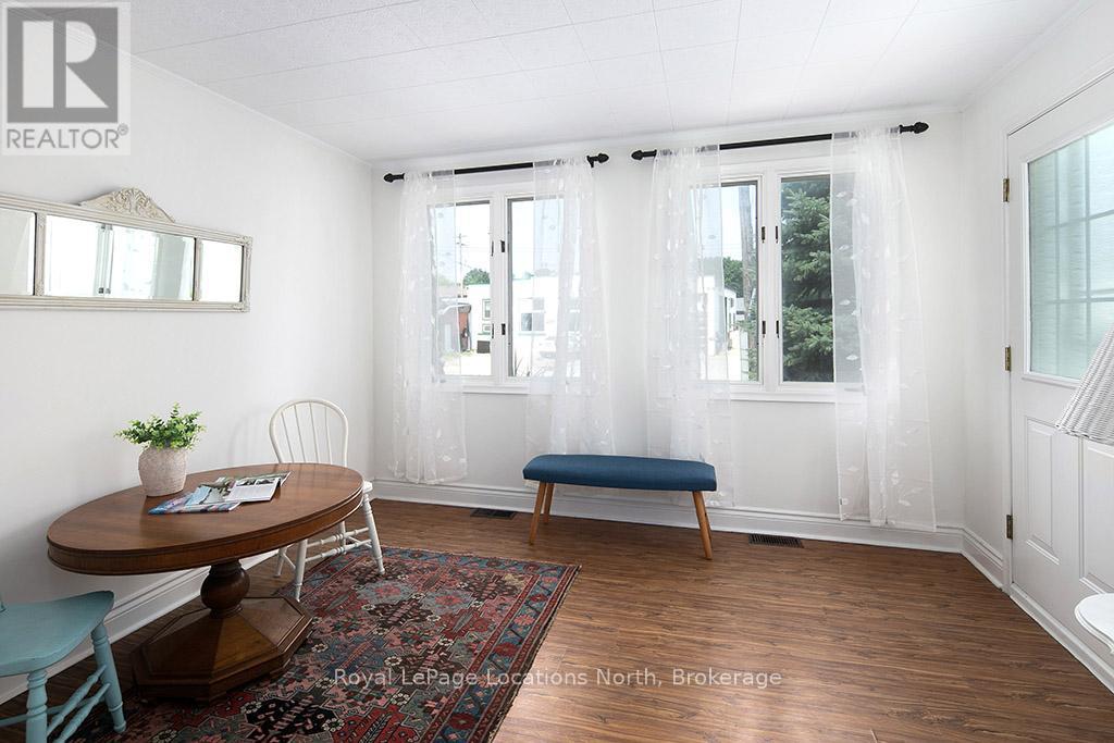 166 Clark Street, Blue Mountains, Ontario  N0H 1J0 - Photo 2 - X12322117