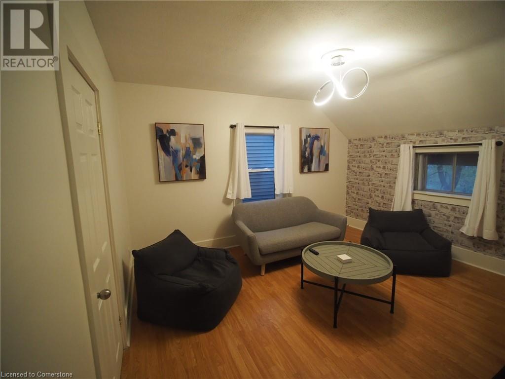 180 Weber Street E Unit# C, Kitchener, Ontario  N2H 1E4 - Photo 2 - 40756987