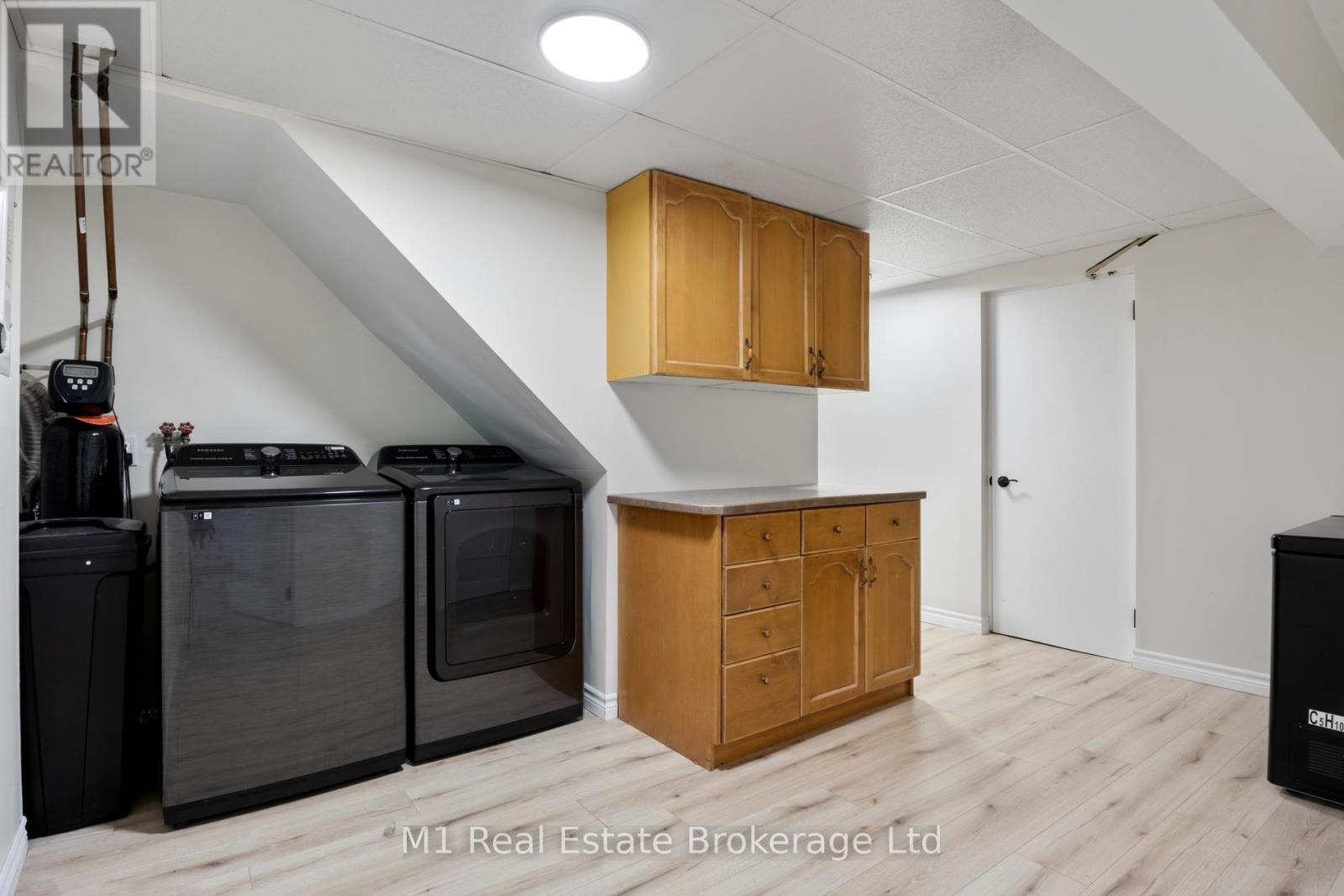 228 Adelaide Street, Wellington North, Ontario  N0G 1A0 - Photo 23 - X12322248