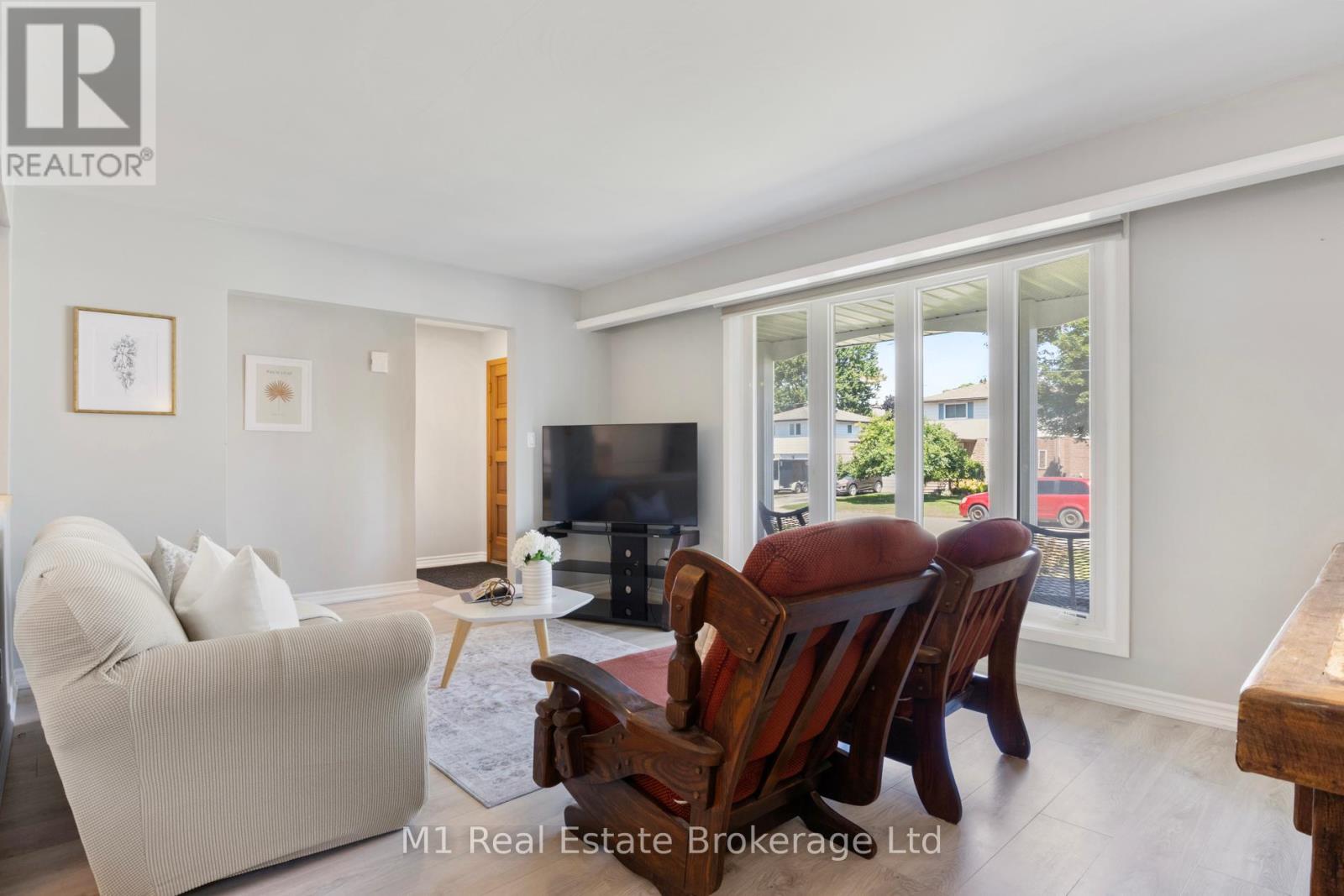 228 Adelaide Street, Wellington North, Ontario  N0G 1A0 - Photo 7 - X12322248
