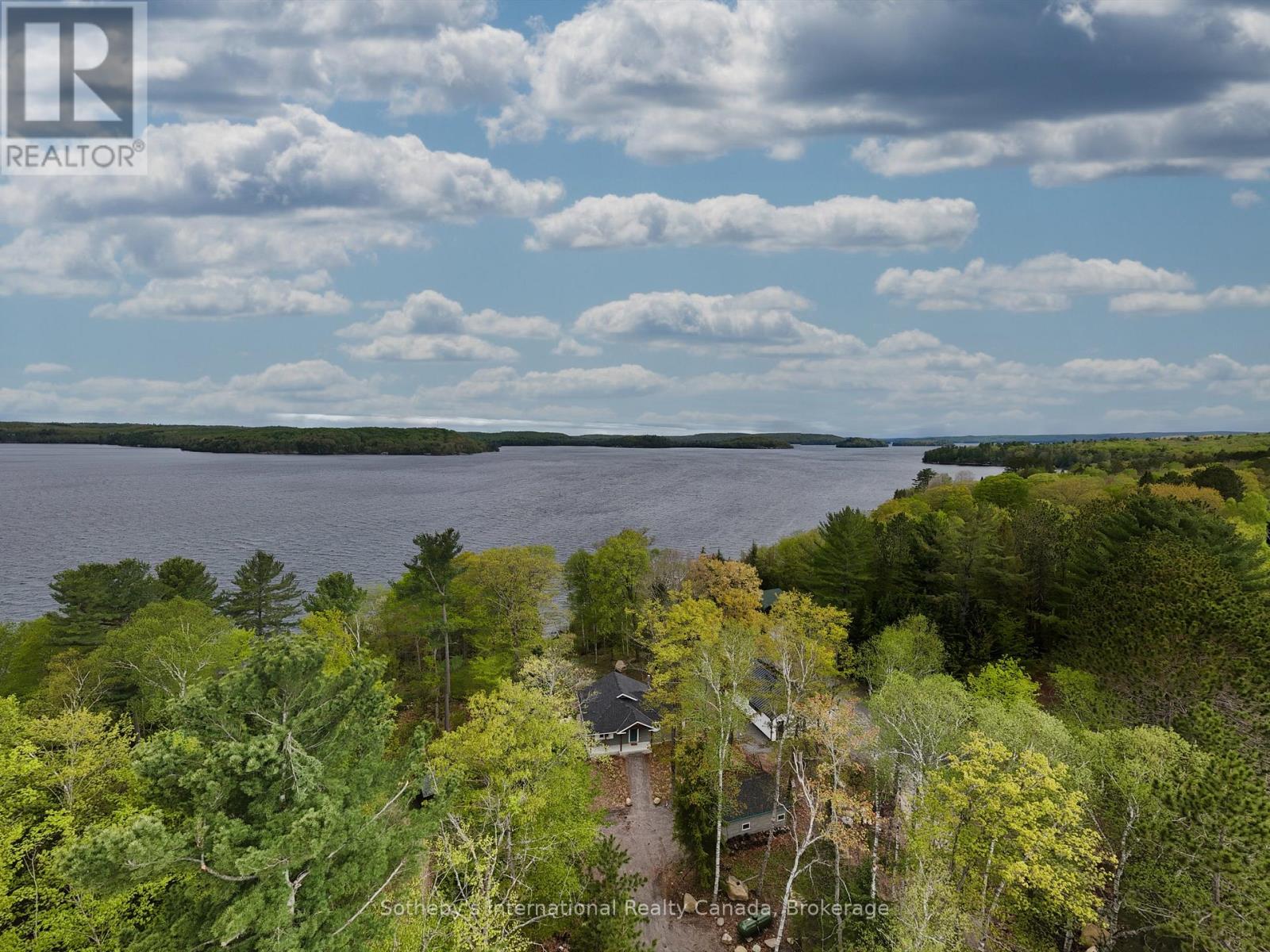 2 - 3179 Muskoka Rd 117 Road, Lake Of Bays, Ontario  P0B 1A0 - Photo 4 - X12322329