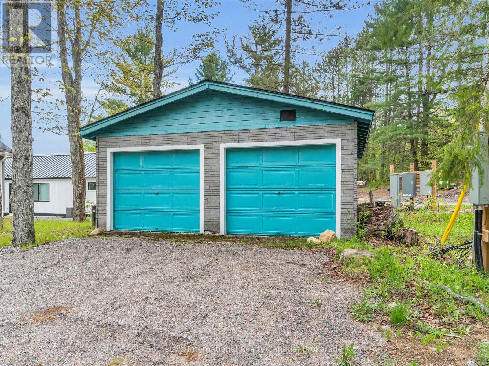 2 - 3179 Muskoka Rd 117 Road, Lake Of Bays, Ontario  P0B 1A0 - Photo 42 - X12322329