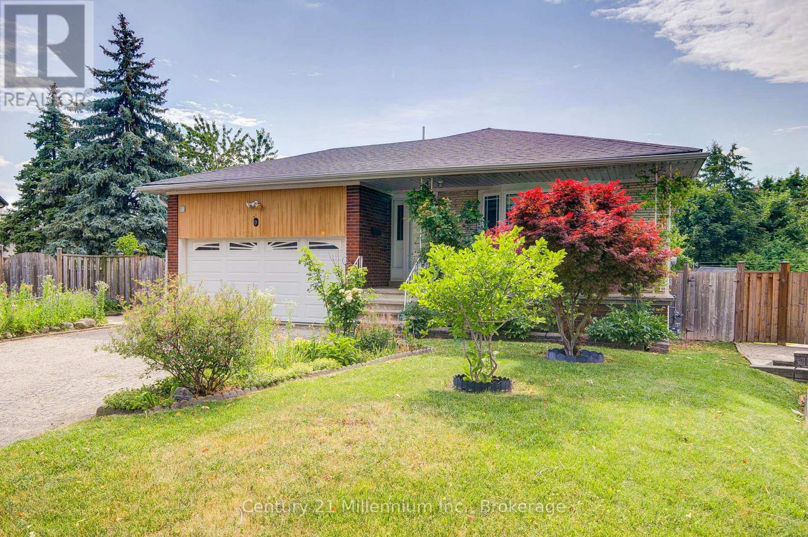 9 Thane Court, Toronto, Ontario  M2J 4B6 - Photo 2 - C12322441