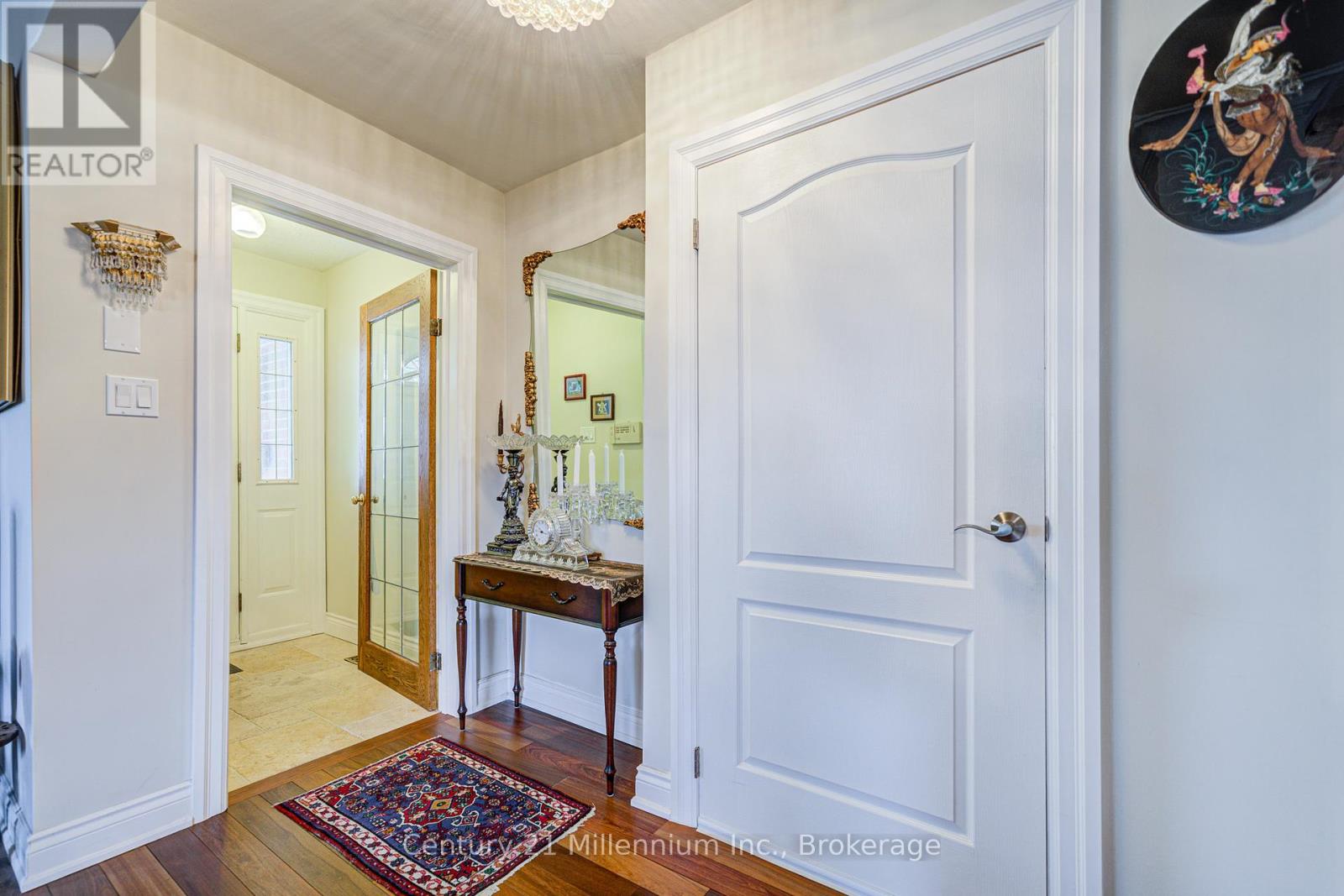 9 Thane Court, Toronto, Ontario  M2J 4B6 - Photo 7 - C12322441