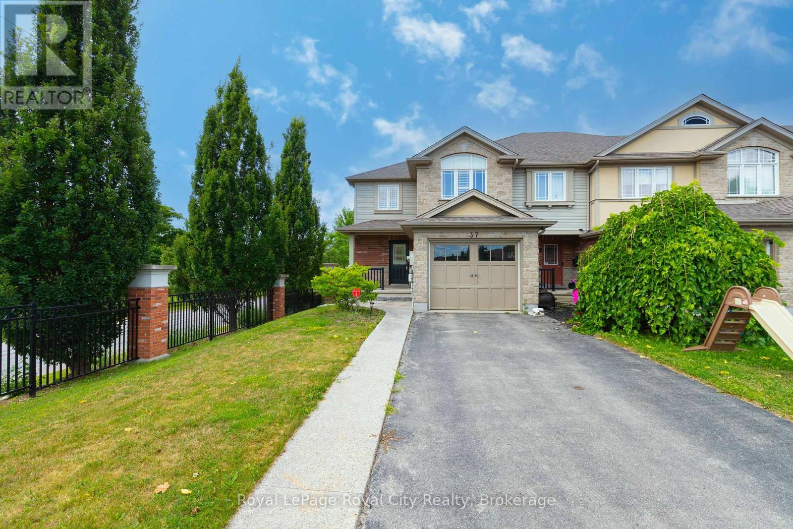 37 WILKIE CRESCENT, Guelph, Ontario