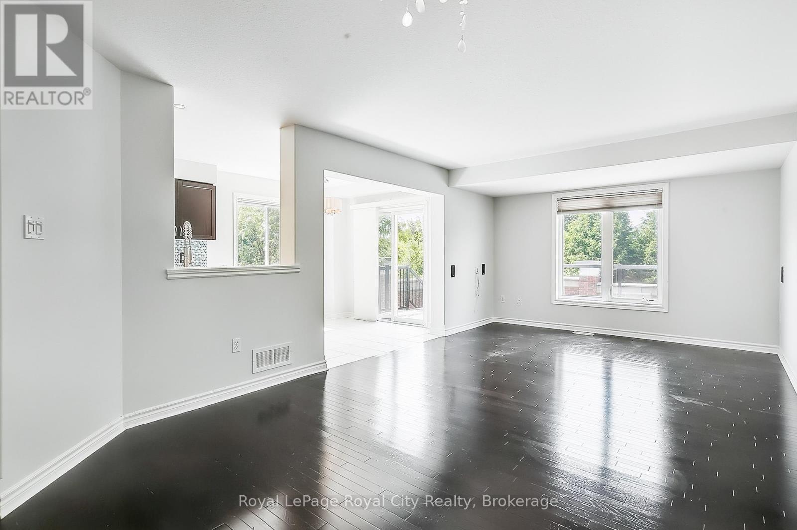 37 Wilkie Crescent, Guelph, Ontario  N1L 0B1 - Photo 8 - X12322454