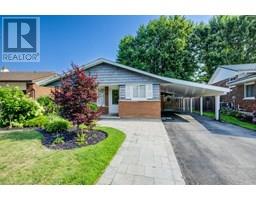14 DUNSMERE Court Unit# UPPER, Kitchener, Ontario