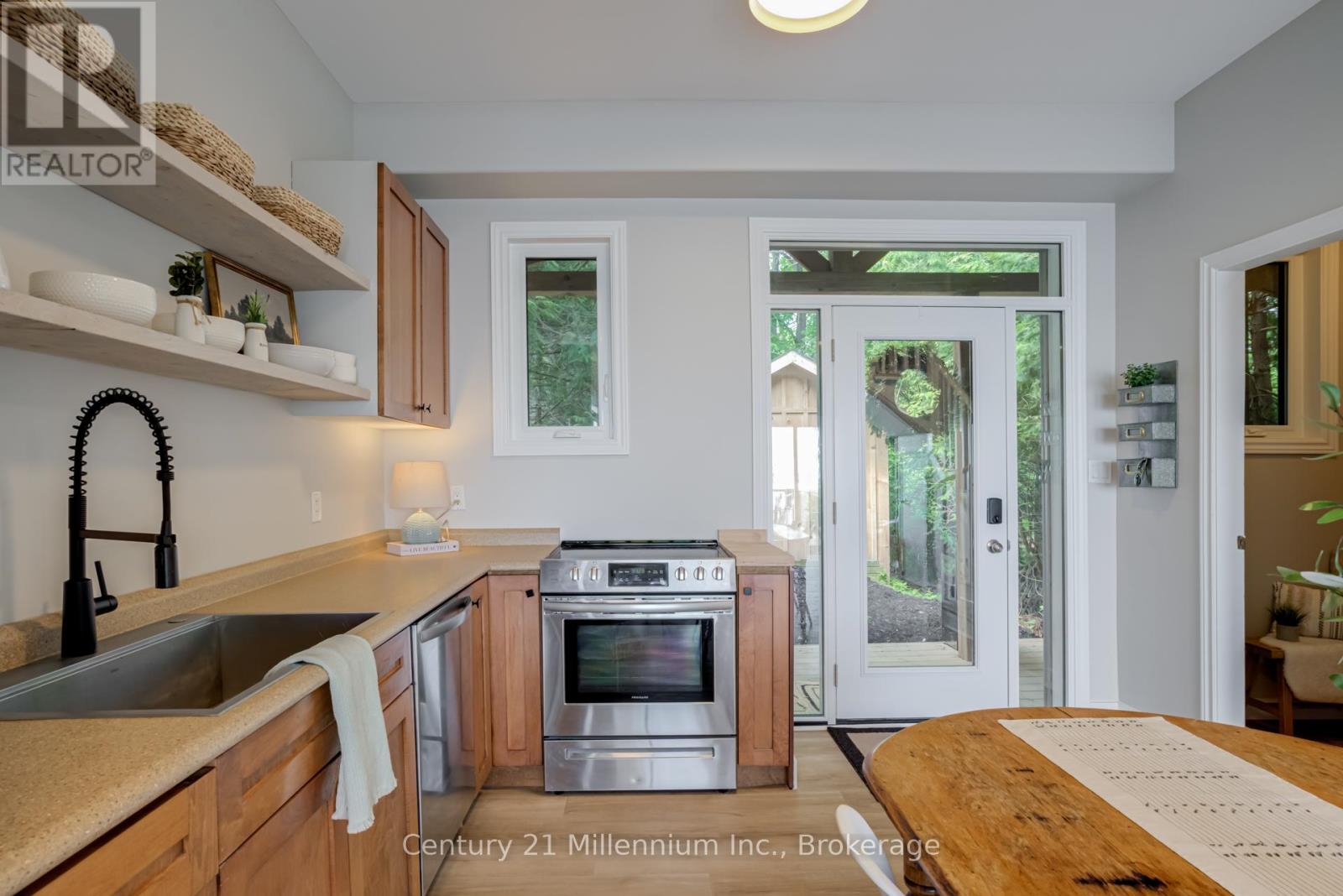 75 Glen Road, Collingwood, Ontario  L9Y 0X2 - Photo 11 - S12322491