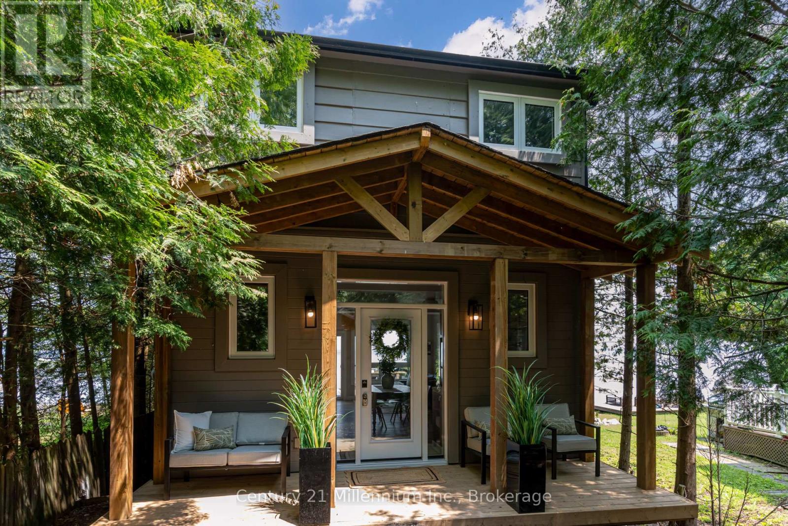 75 Glen Road, Collingwood, Ontario  L9Y 0X2 - Photo 2 - S12322491
