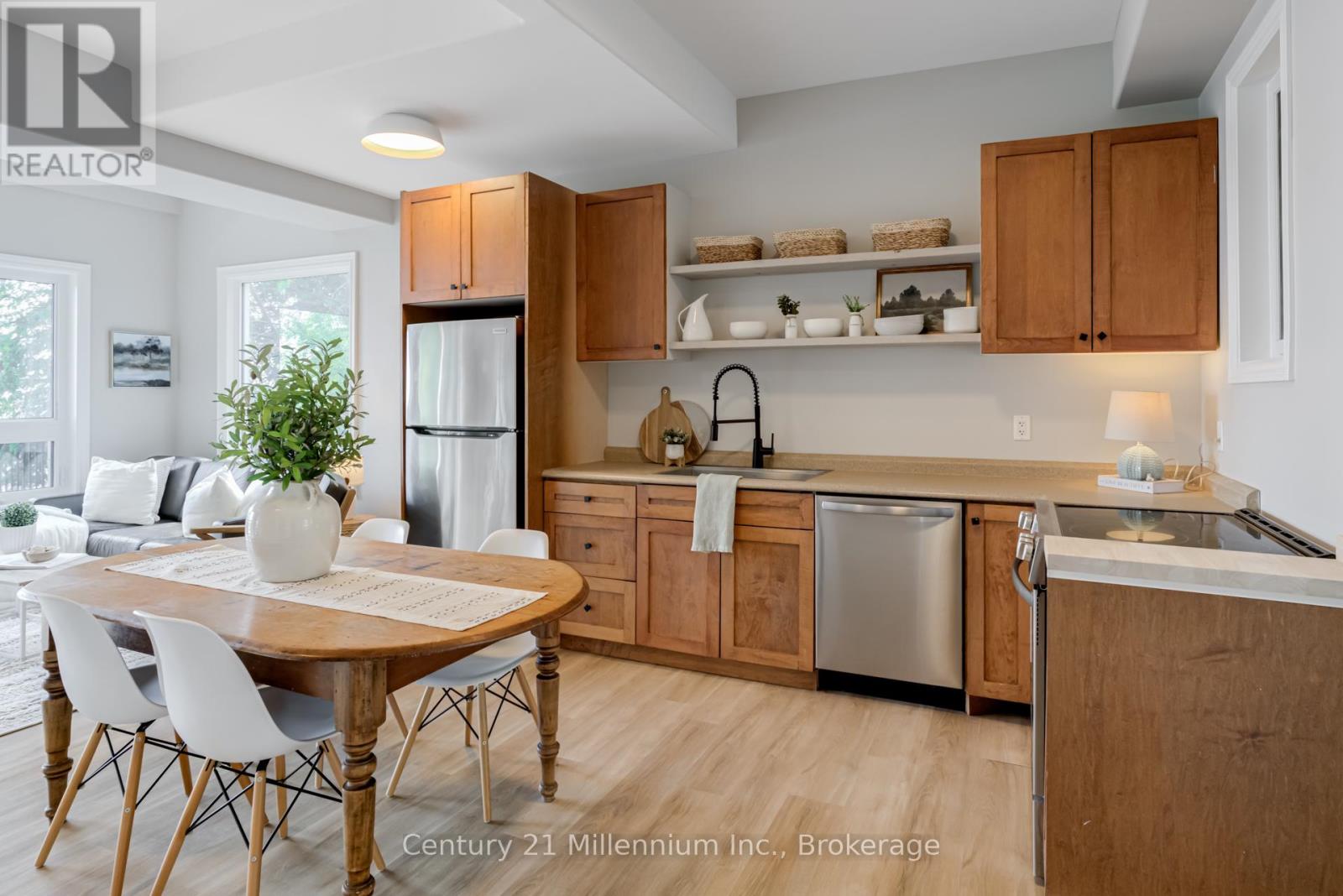 75 Glen Road, Collingwood, Ontario  L9Y 0X2 - Photo 7 - S12322491