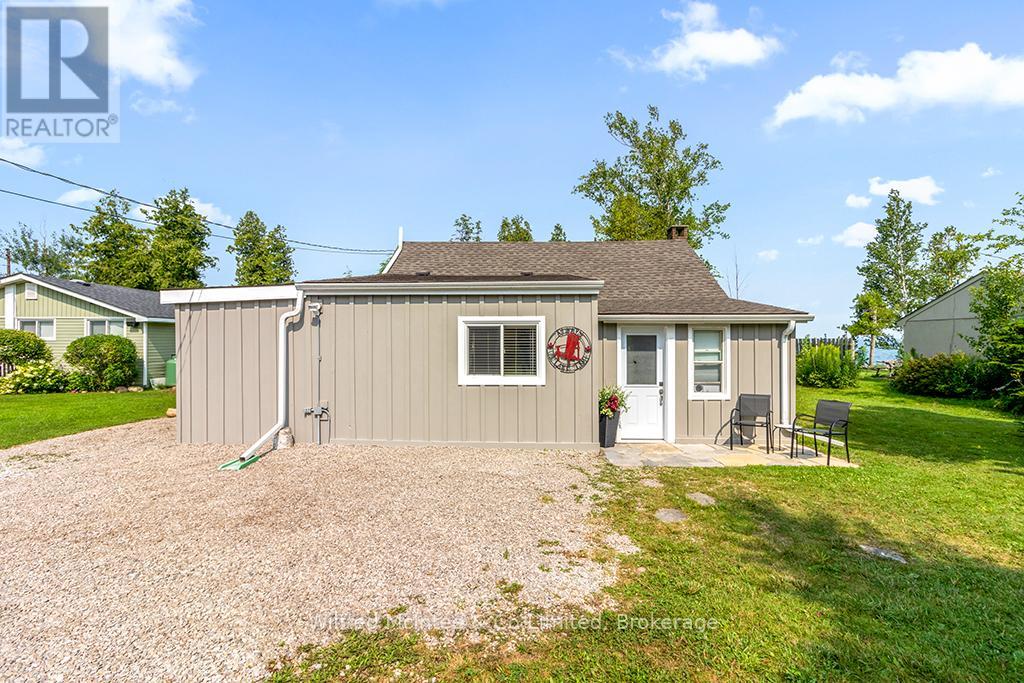 489 Bruce Road 13, Native Leased Lands, Ontario  N0H 2L0 - Photo 10 - X12322738