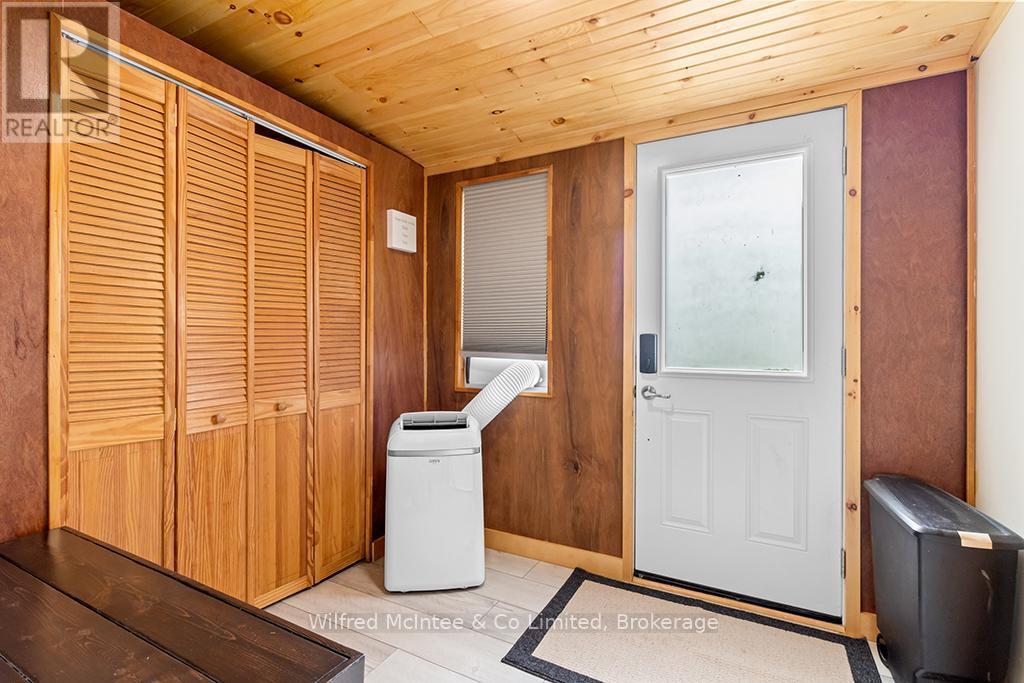 489 Bruce Road 13, Native Leased Lands, Ontario  N0H 2L0 - Photo 14 - X12322738
