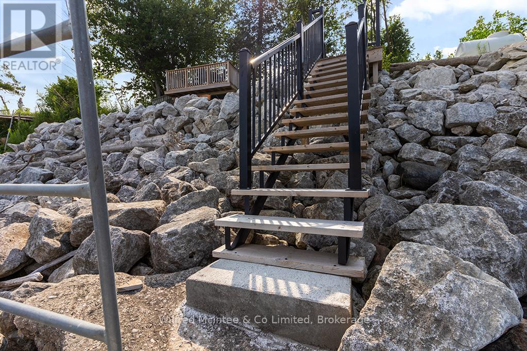 489 Bruce Road 13, Native Leased Lands, Ontario  N0H 2L0 - Photo 48 - X12322738