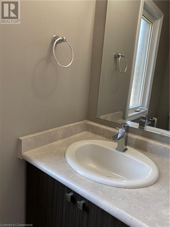 61 Meadowridge Street, Kitchener, Ontario  N2P 0E2 - Photo 4 - 40756941