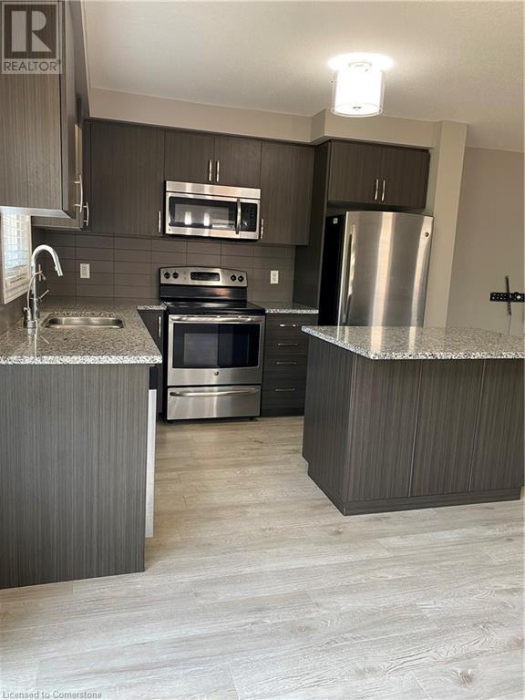 61 Meadowridge Street, Kitchener, Ontario  N2P 0E2 - Photo 8 - 40756941