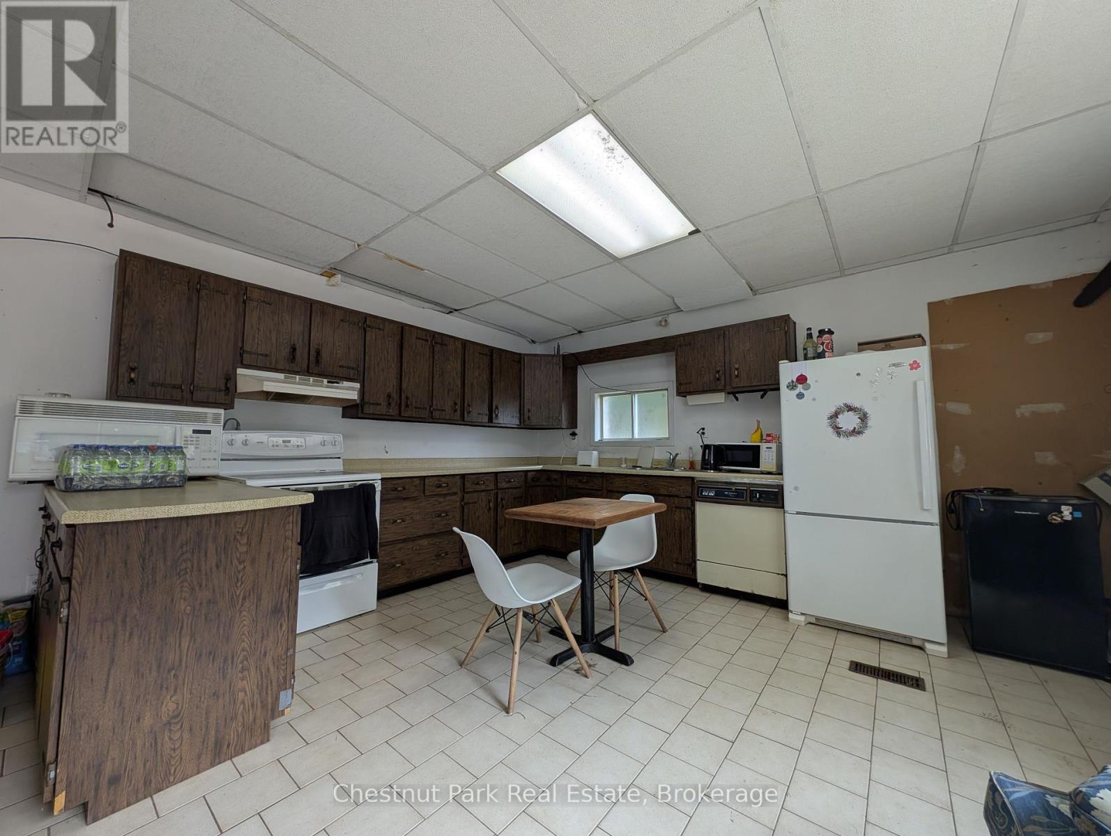 1014 Torrance Road, Muskoka Lakes, Ontario  P0C 1M0 - Photo 10 - X12322910
