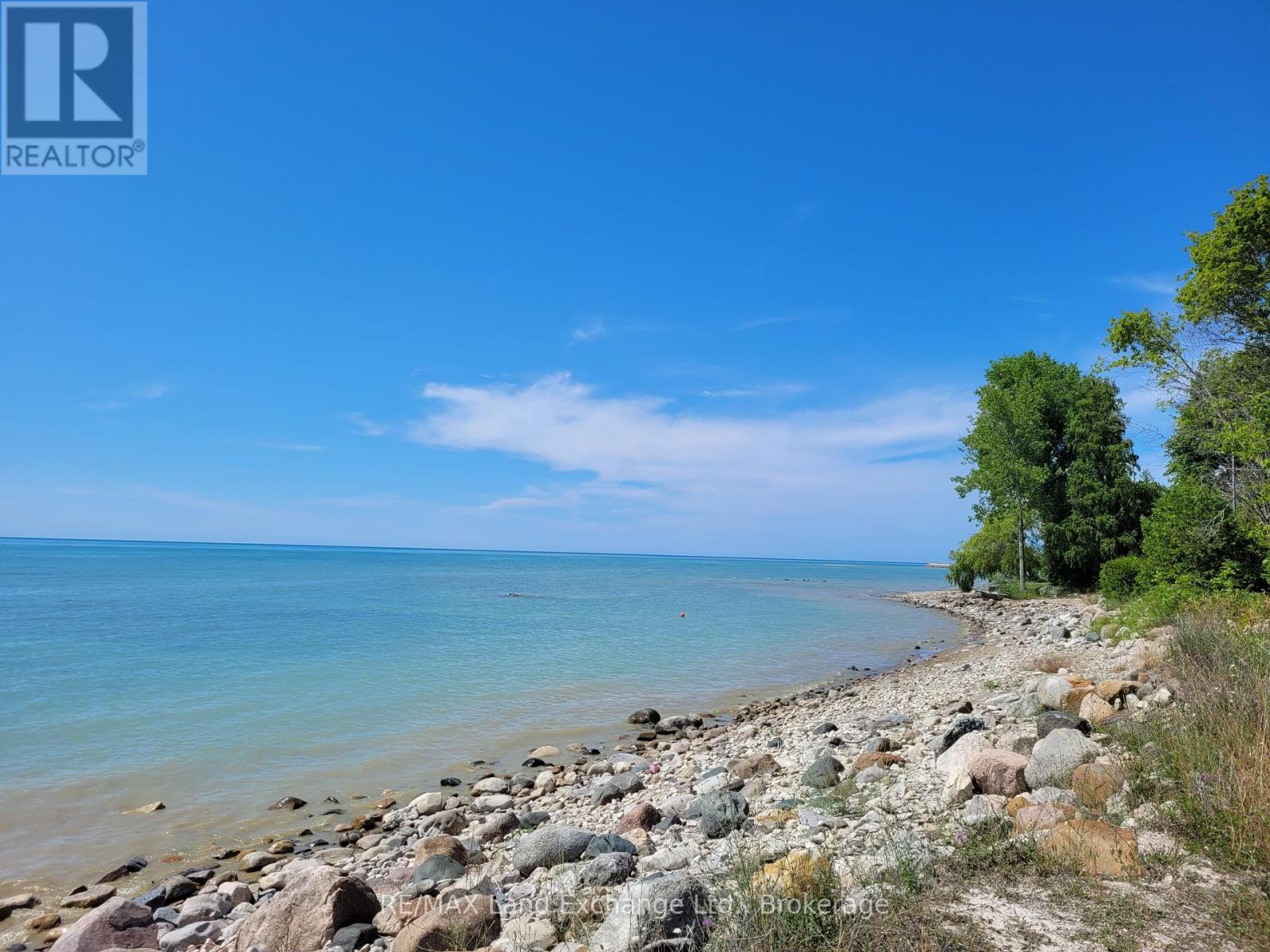 213 Huron Rd, R. R. #1 Road, Huron-Kinloss, Ontario  N2Z 2X3 - Photo 5 - X12322996