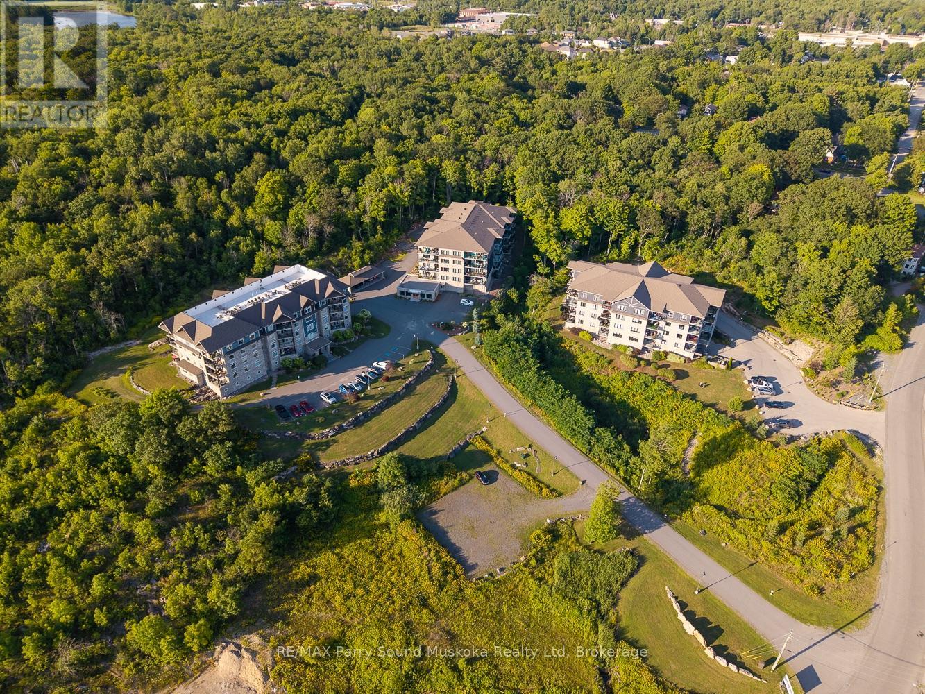 107 - 11c Salt Dock Road, Parry Sound, Ontario  P2A 3B6 - Photo 6 - X12323008