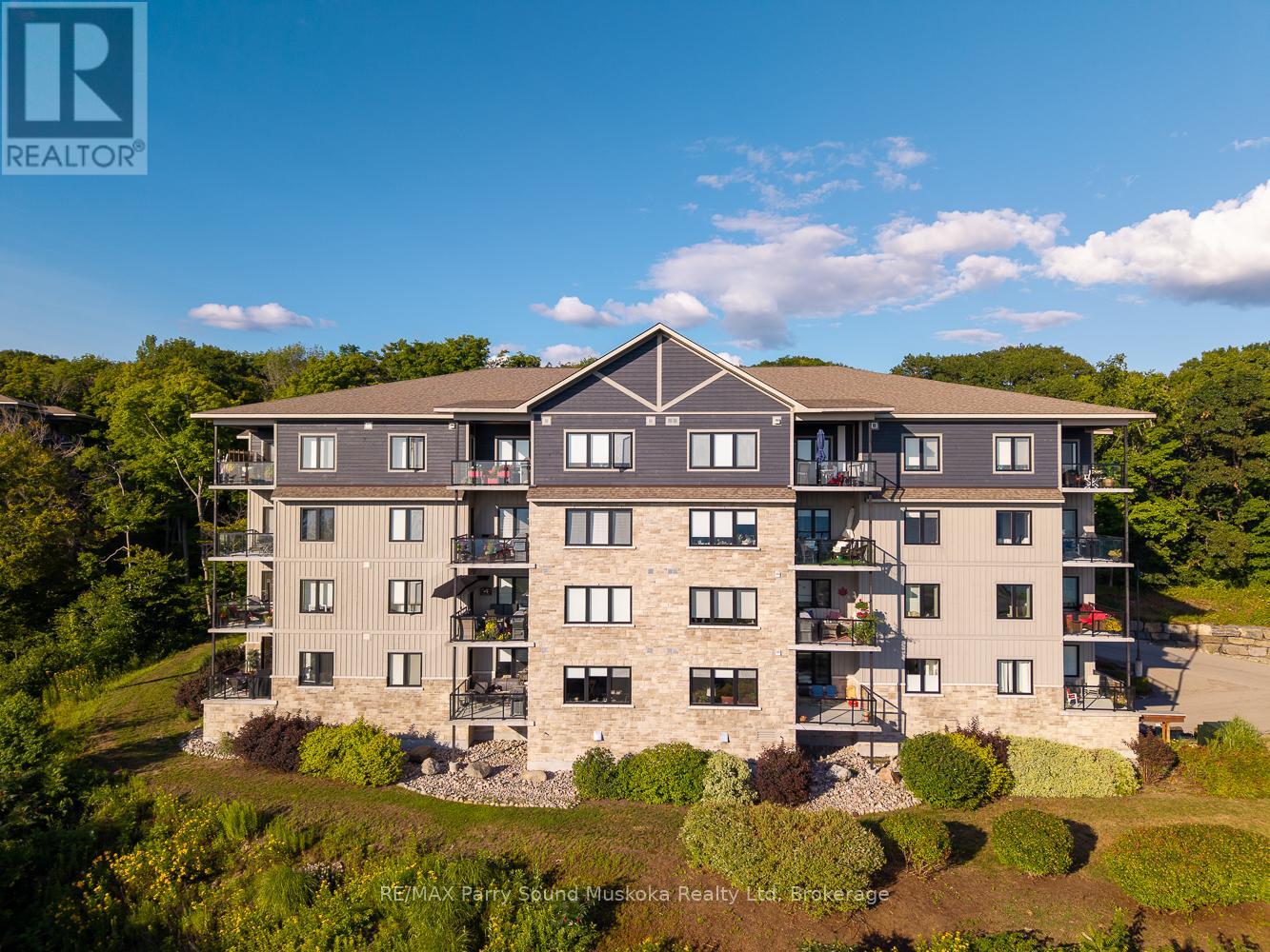 107 - 11c Salt Dock Road, Parry Sound, Ontario  P2A 3B6 - Photo 8 - X12323008