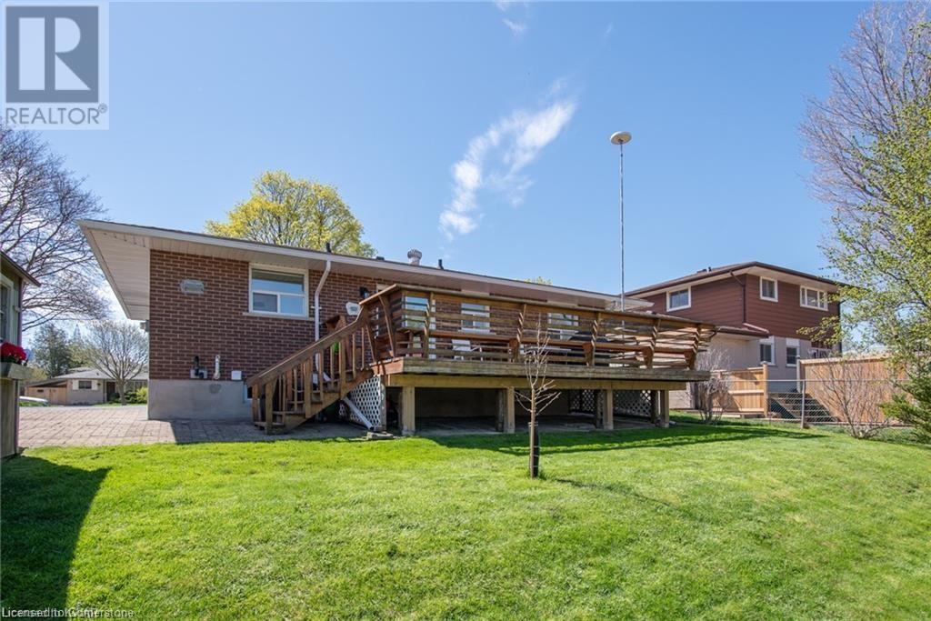 46 Laurentian Drive, Kitchener, Ontario  N2E 1C2 - Photo 13 - 40757075
