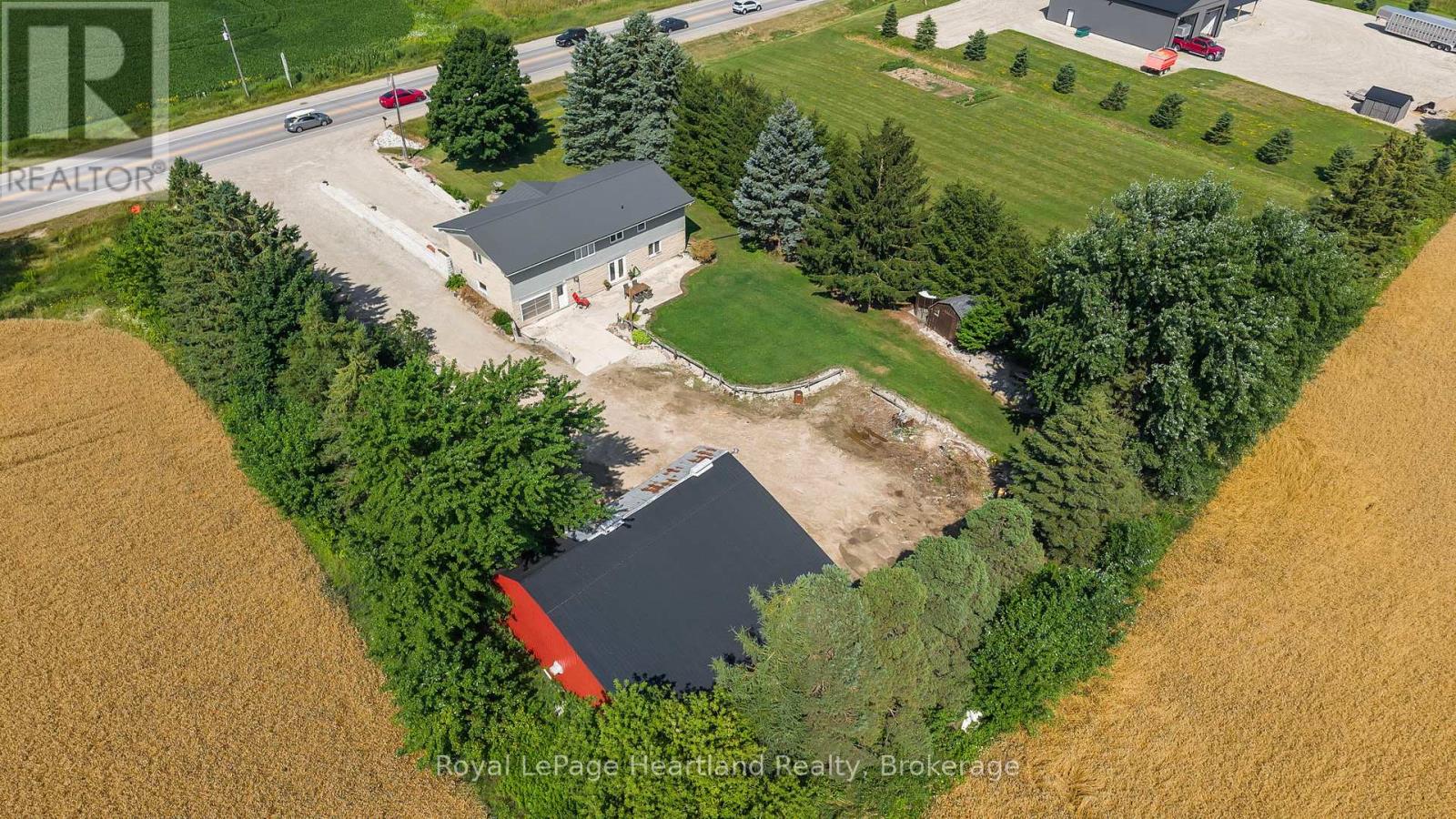 8715 Wellington Rd 7 Road, Mapleton, Ontario  N0G 2P0 - Photo 39 - X12323052