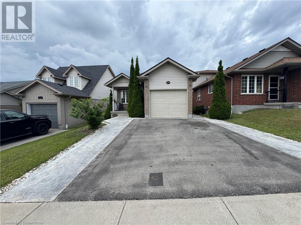 160 FALLOWFIELD Drive Unit# Upper, Kitchener, Ontario