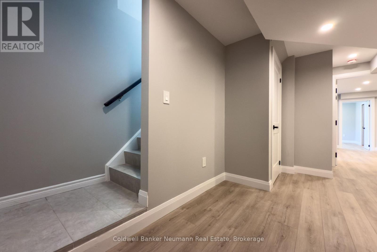 Lower - 97 Lovett Lane, Guelph, Ontario  N1G 0H1 - Photo 3 - X12323192