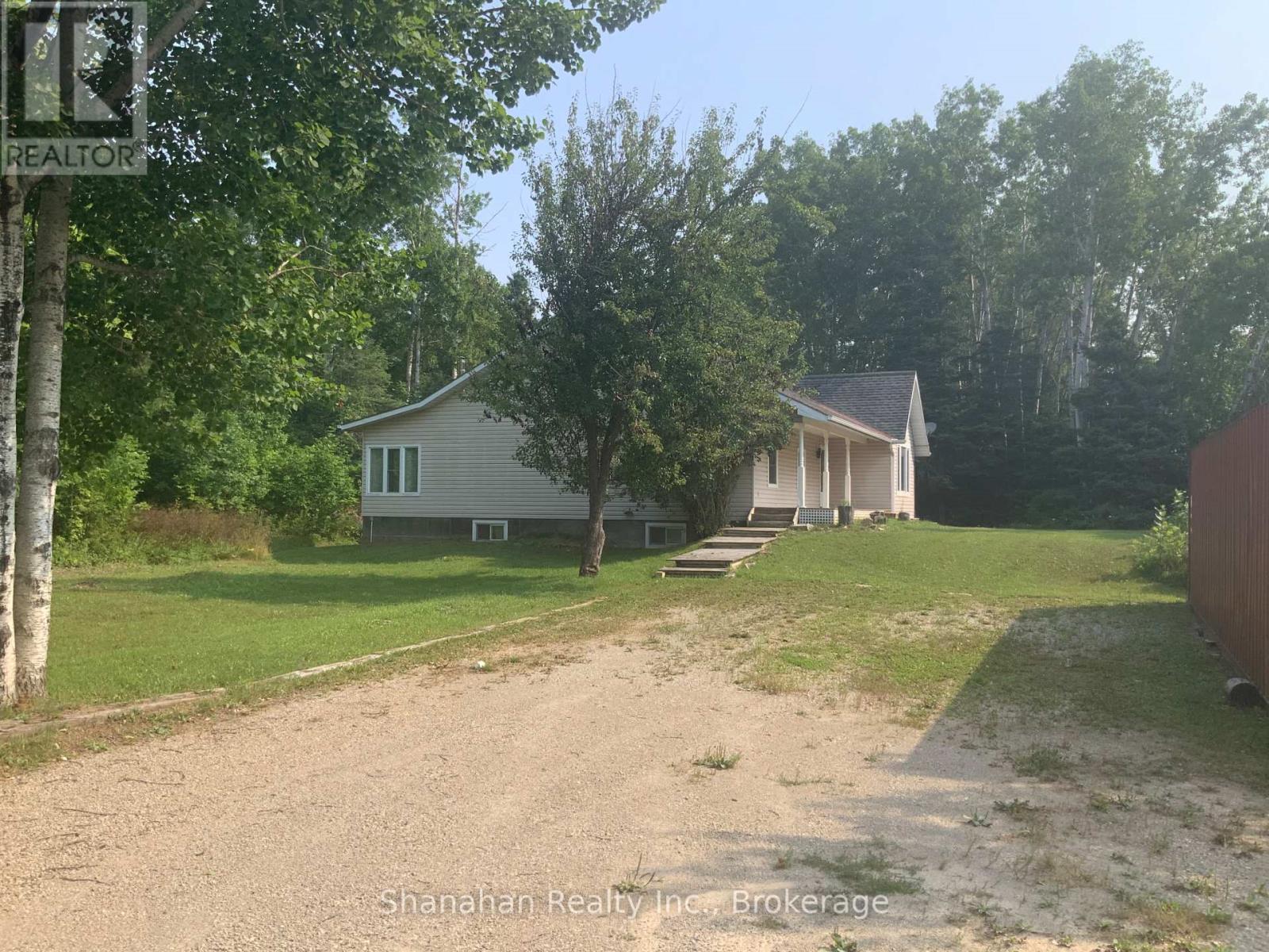 20 Cape Hurd Road, Northern Bruce Peninsula, Ontario  N0H 2R0 - Photo 7 - X12323273