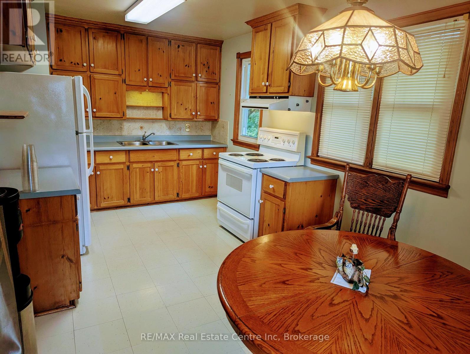 55 Wilson Avenue, Norfolk, Ontario  N4B 1B7 - Photo 15 - X12323299