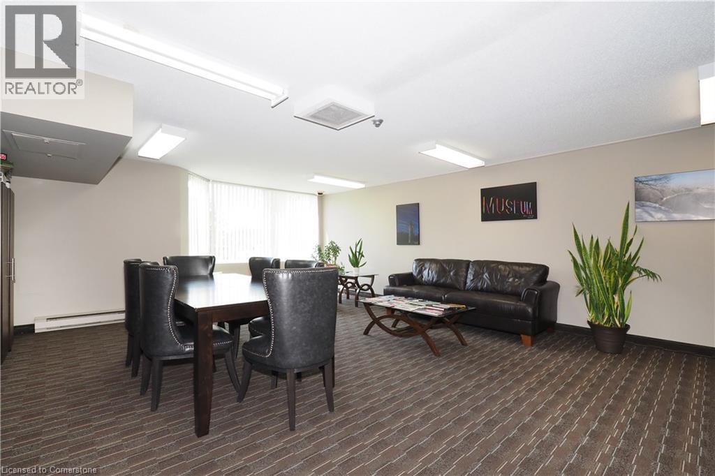 35 Green Valley Drive Unit# 1601, Kitchener, Ontario  N2P 2A5 - Photo 32 - 40756578