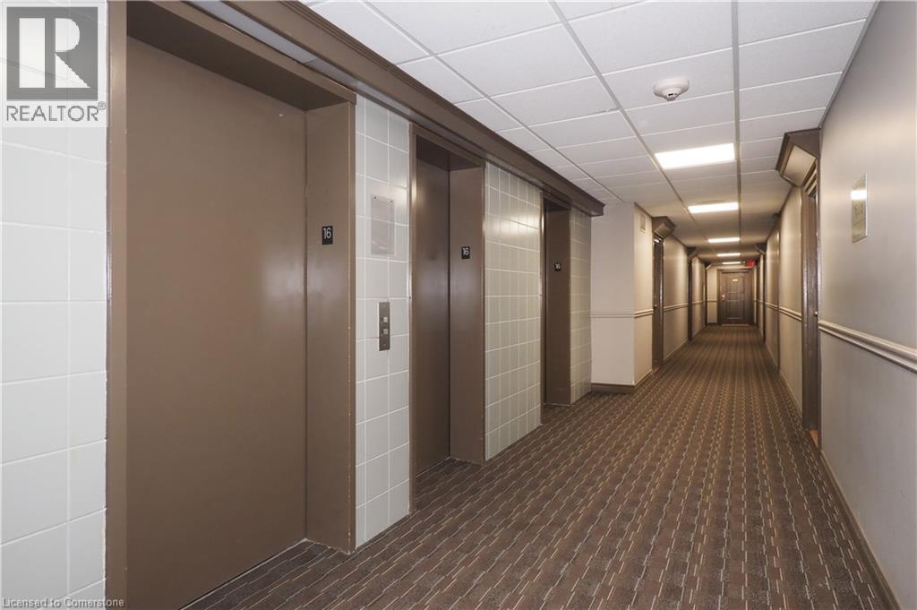 35 Green Valley Drive Unit# 1601, Kitchener, Ontario  N2P 2A5 - Photo 7 - 40756578