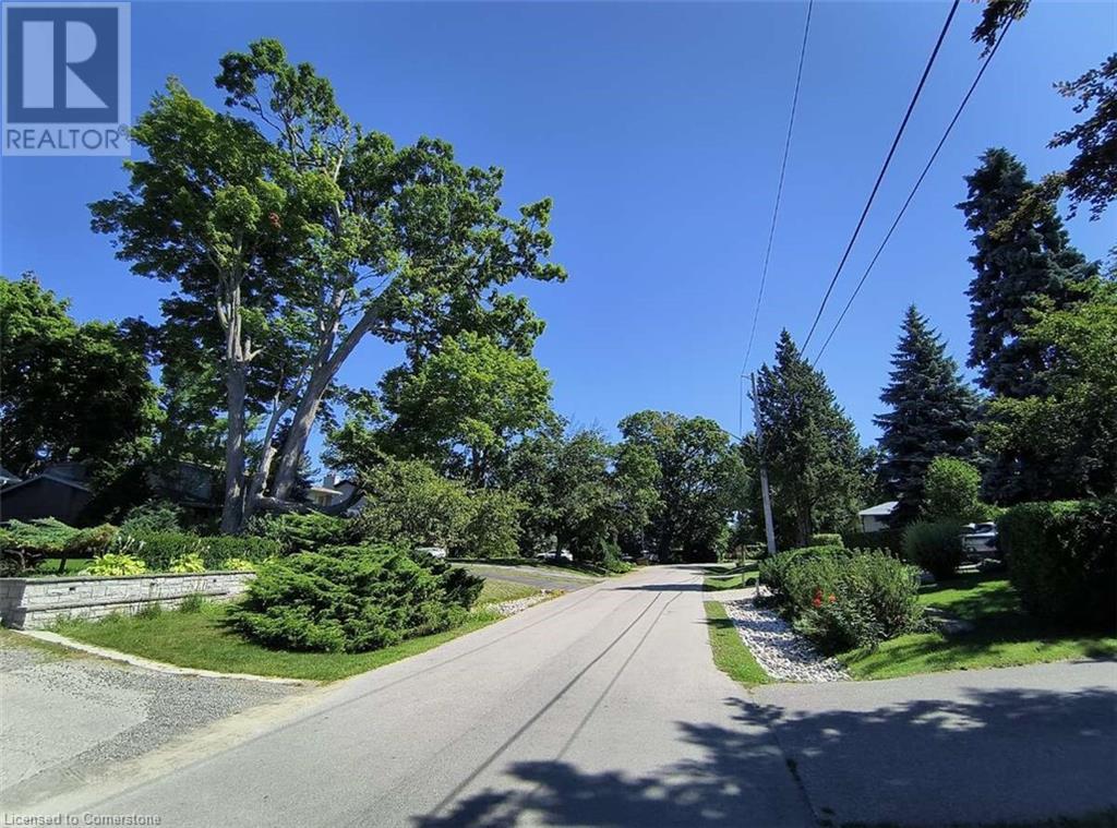 3438 Enniskillen Circle, Mississauga, Ontario  L5C 2N1 - Photo 50 - 40757173
