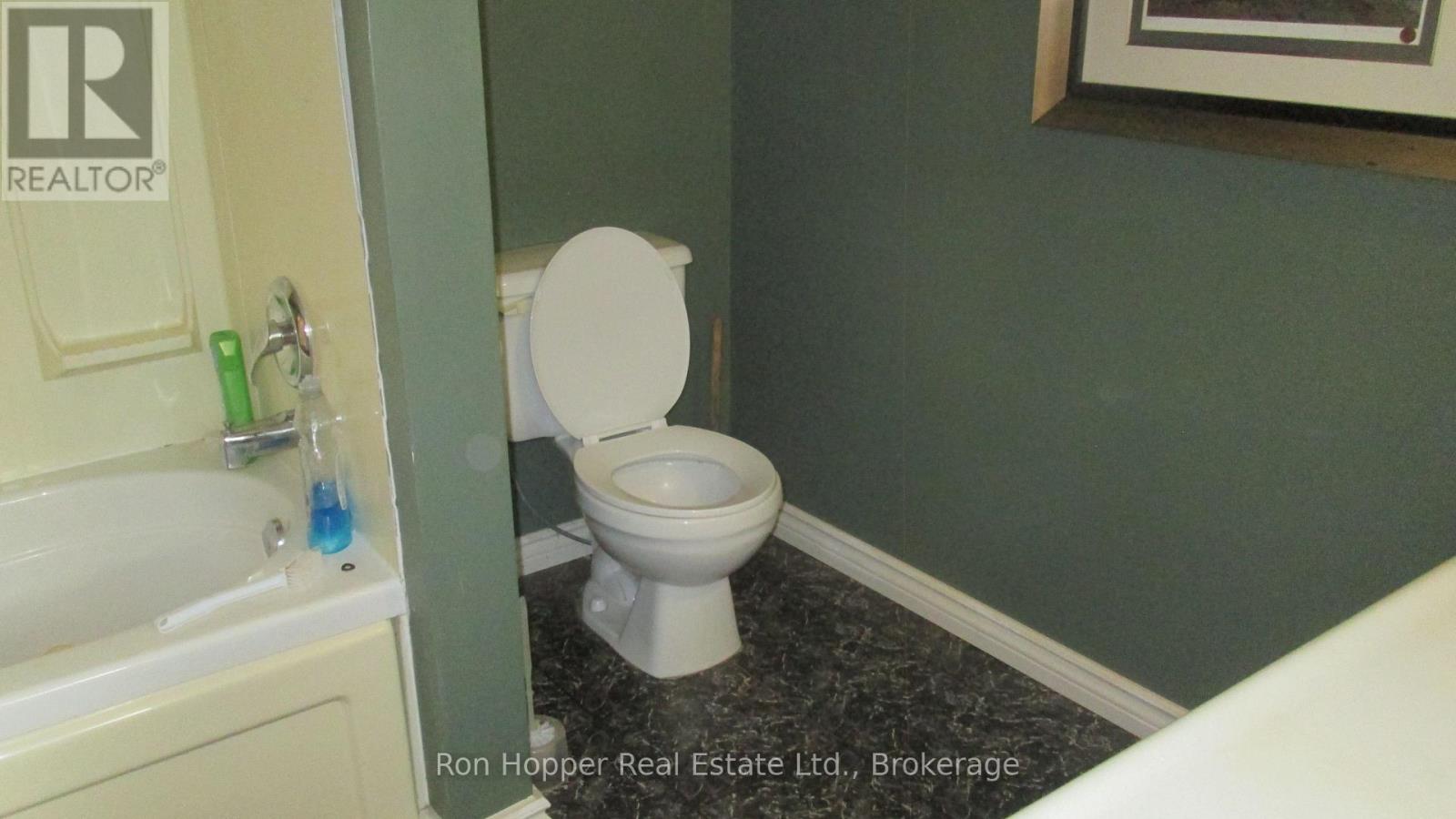 73 Boat Lake Road, South Bruce Peninsula, Ontario  N0H 2T0 - Photo 27 - X12323378