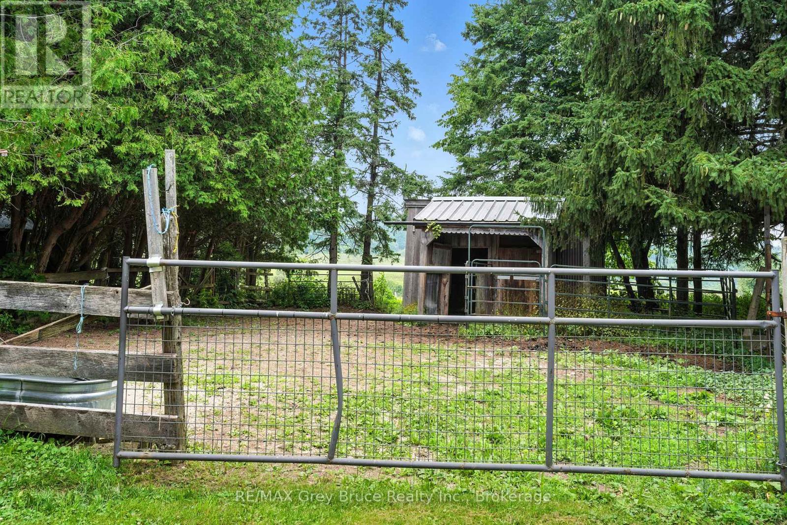 217509 3 Concession, Georgian Bluffs, Ontario  N4K 5N6 - Photo 16 - X12323392