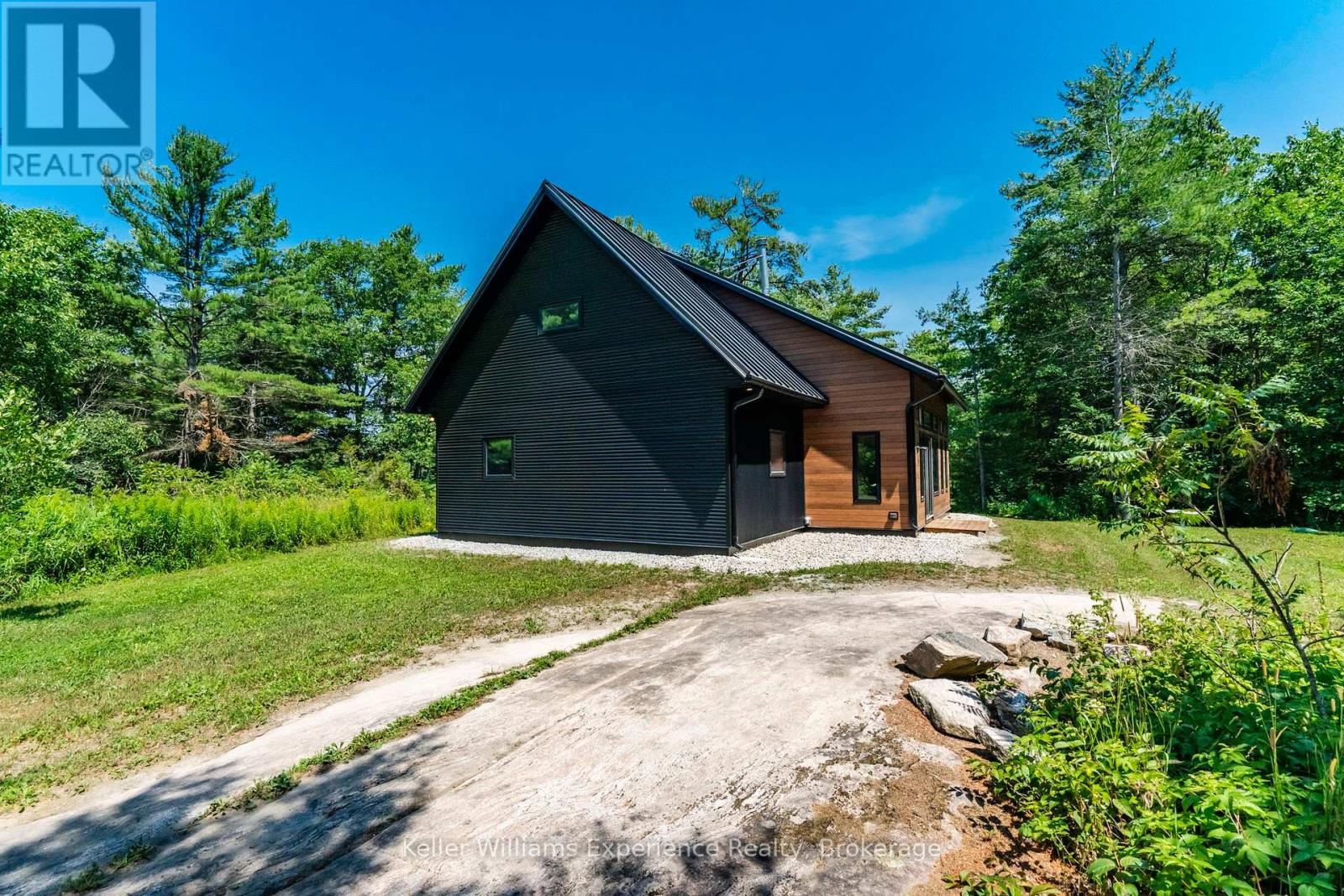 753 Honey Harbour Road, Georgian Bay, Ontario  L0K 1S0 - Photo 32 - X12323634
