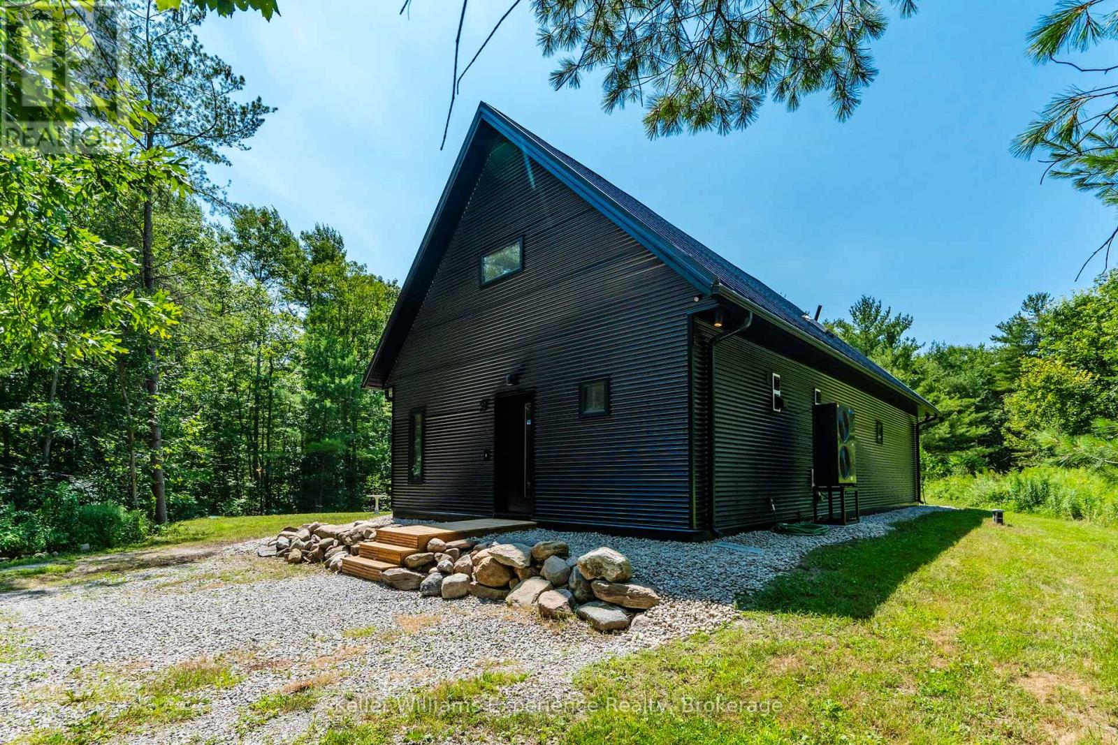 753 Honey Harbour Road, Georgian Bay, Ontario  L0K 1S0 - Photo 35 - X12323634