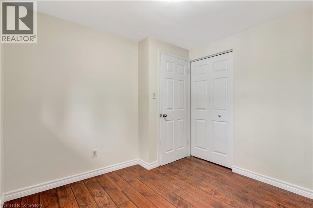 8 Mayfair Court, Kitchener, Ontario  N2A 1M9 - Photo 21 - 40757242